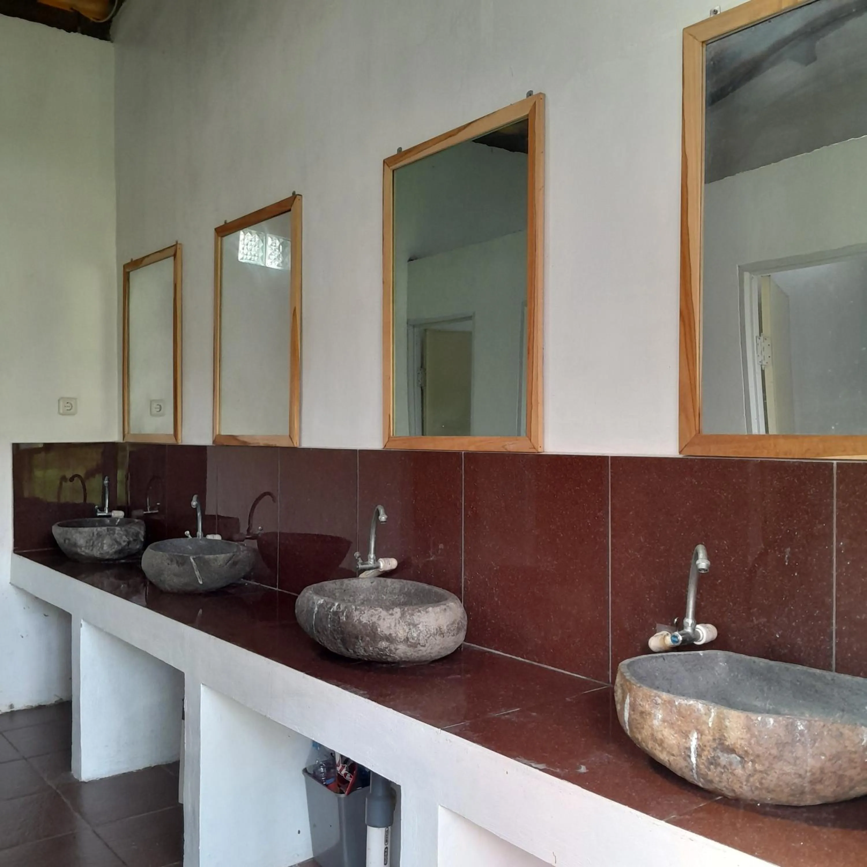 Sunset Springs Beach Retreat