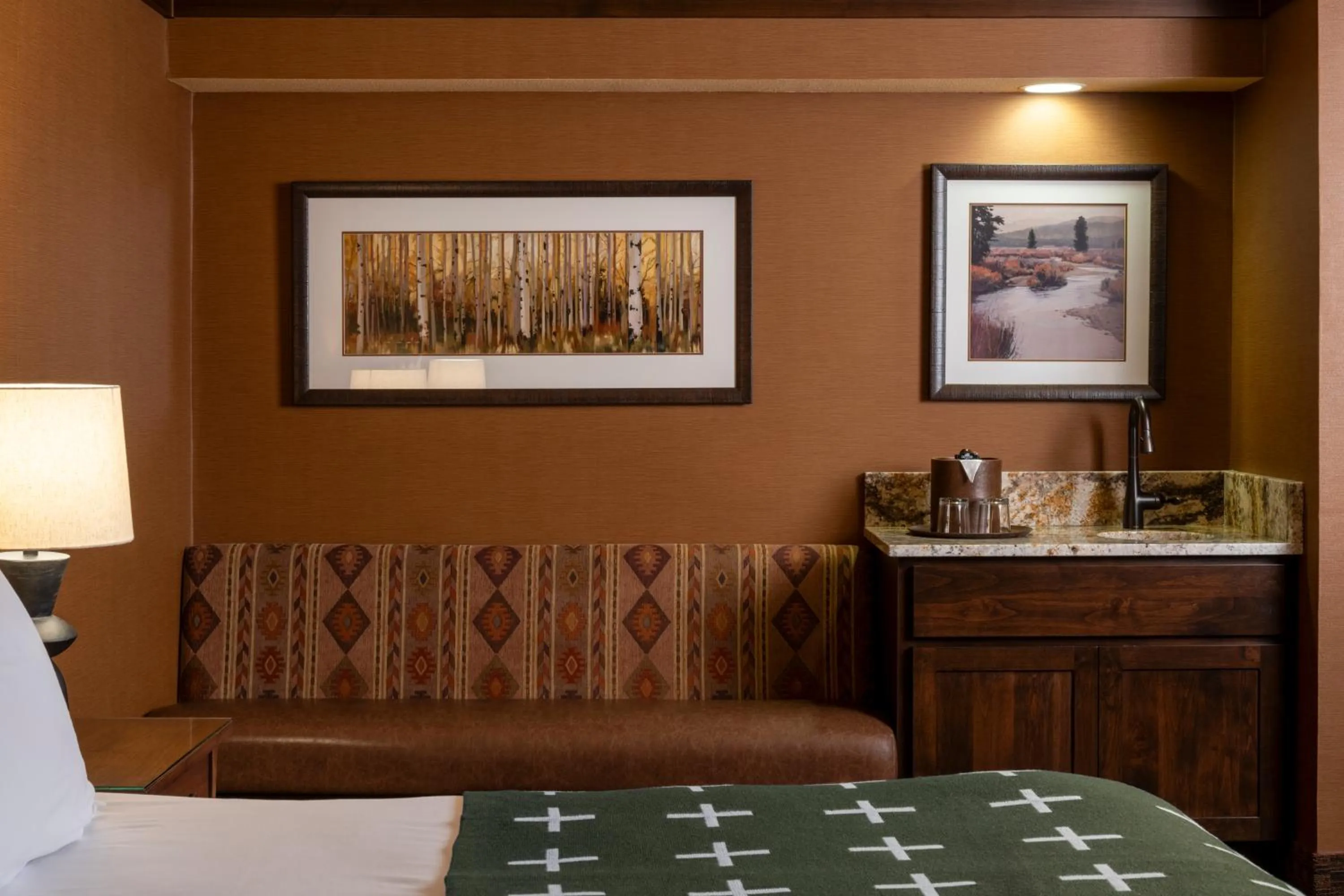 Bed in Wayfinder Bishop