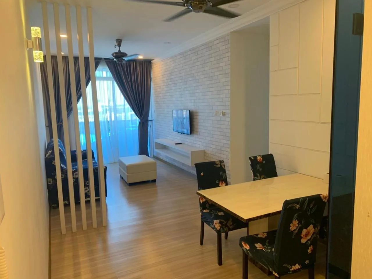 Bed in ExcluSuites Malacca @ The Wave Residence