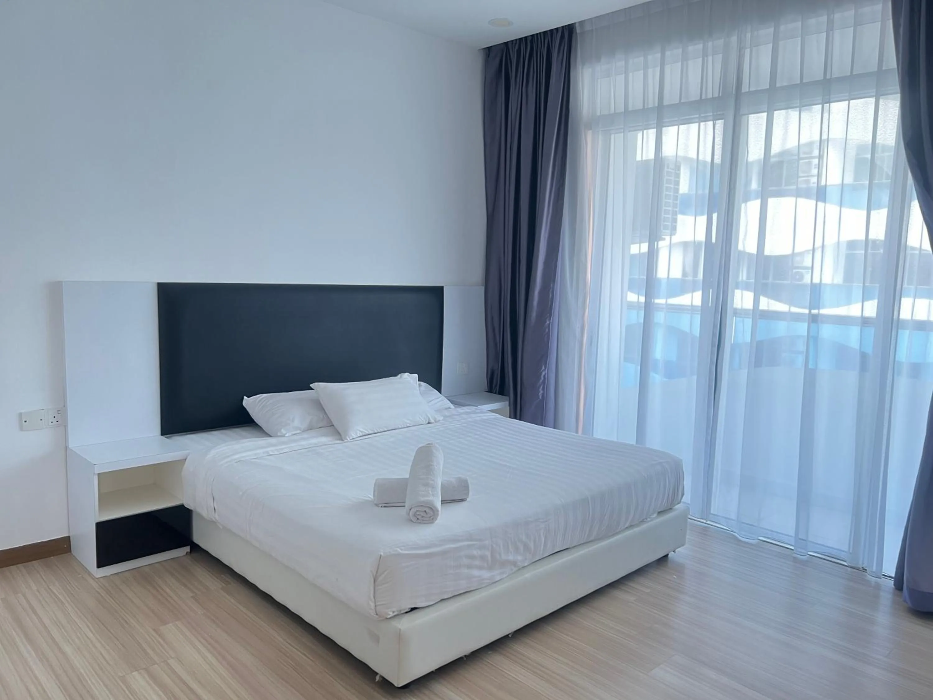 Bed in ExcluSuites Malacca @ The Wave Residence