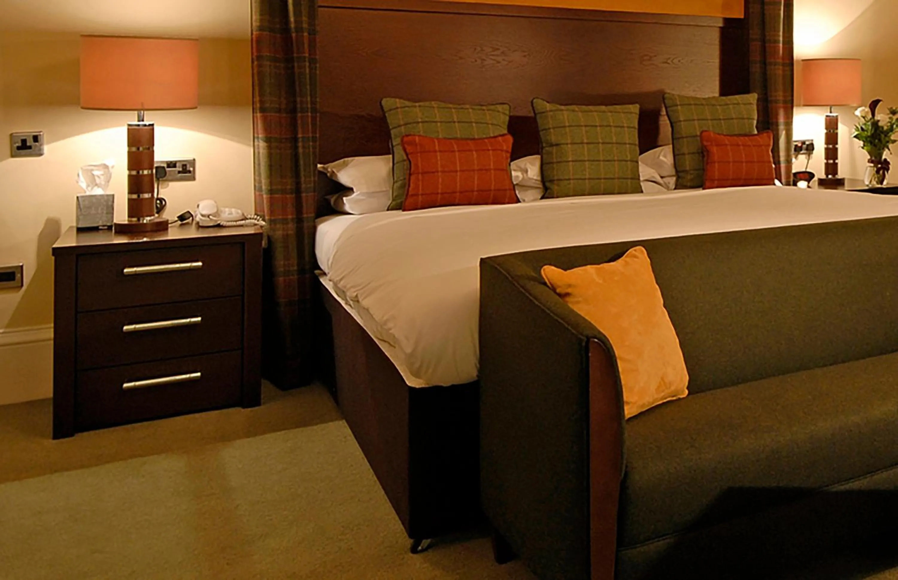 Bedroom, Bed in Leonardo Boutique Huntingtower Perth