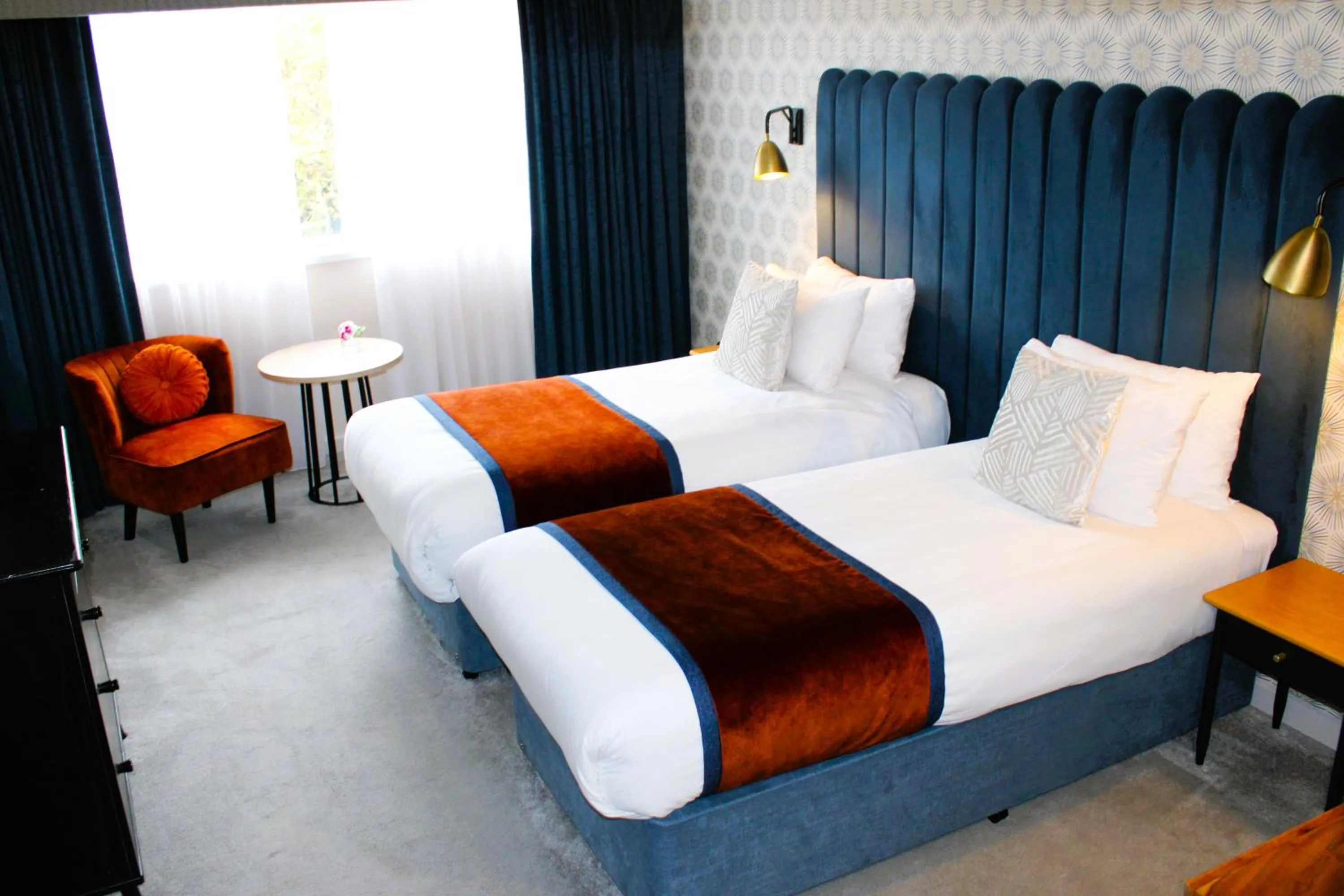 Bedroom, Bed in Queens Hotel & Spa Bournemouth