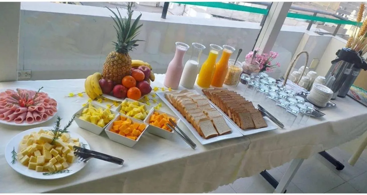 Breakfast in Hotel María Luisa