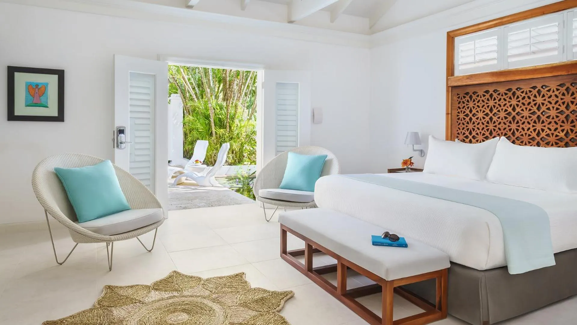 Bedroom, Bed in Couples Tower Isle