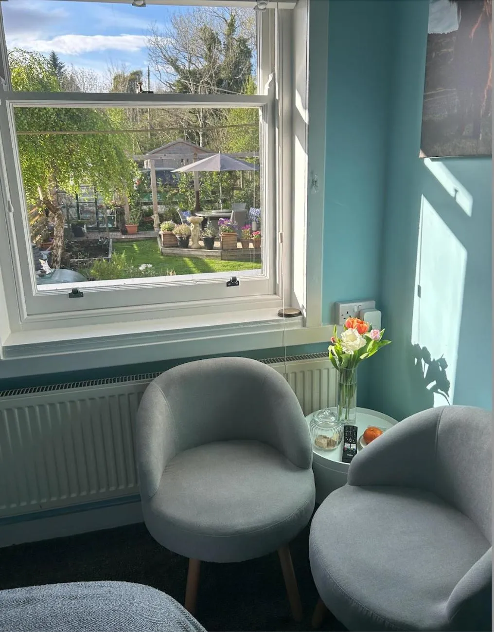 Seating area in Castle View