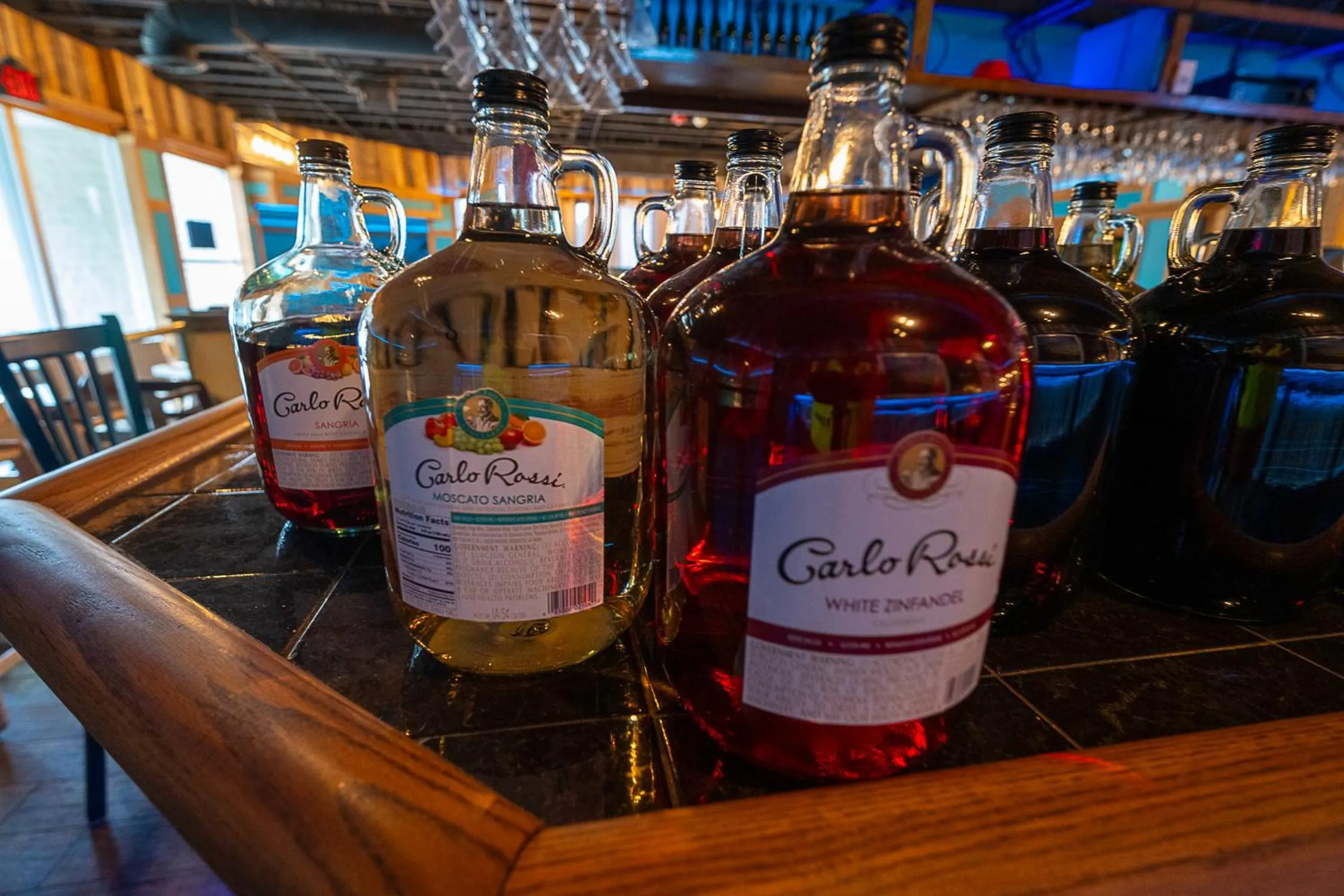 Restaurant/places to eat in Days Hotel by Wyndham Danville Conference Center