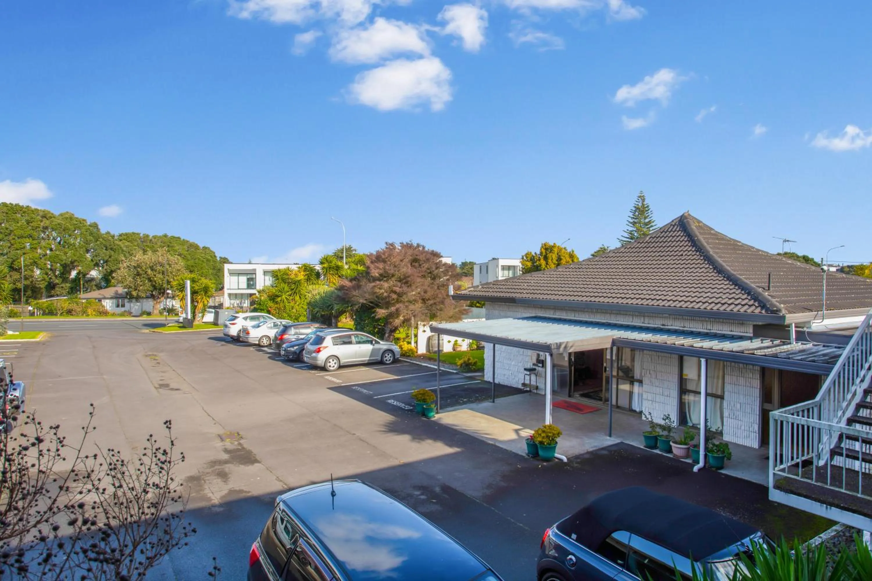 Ellerslie Palms Motel