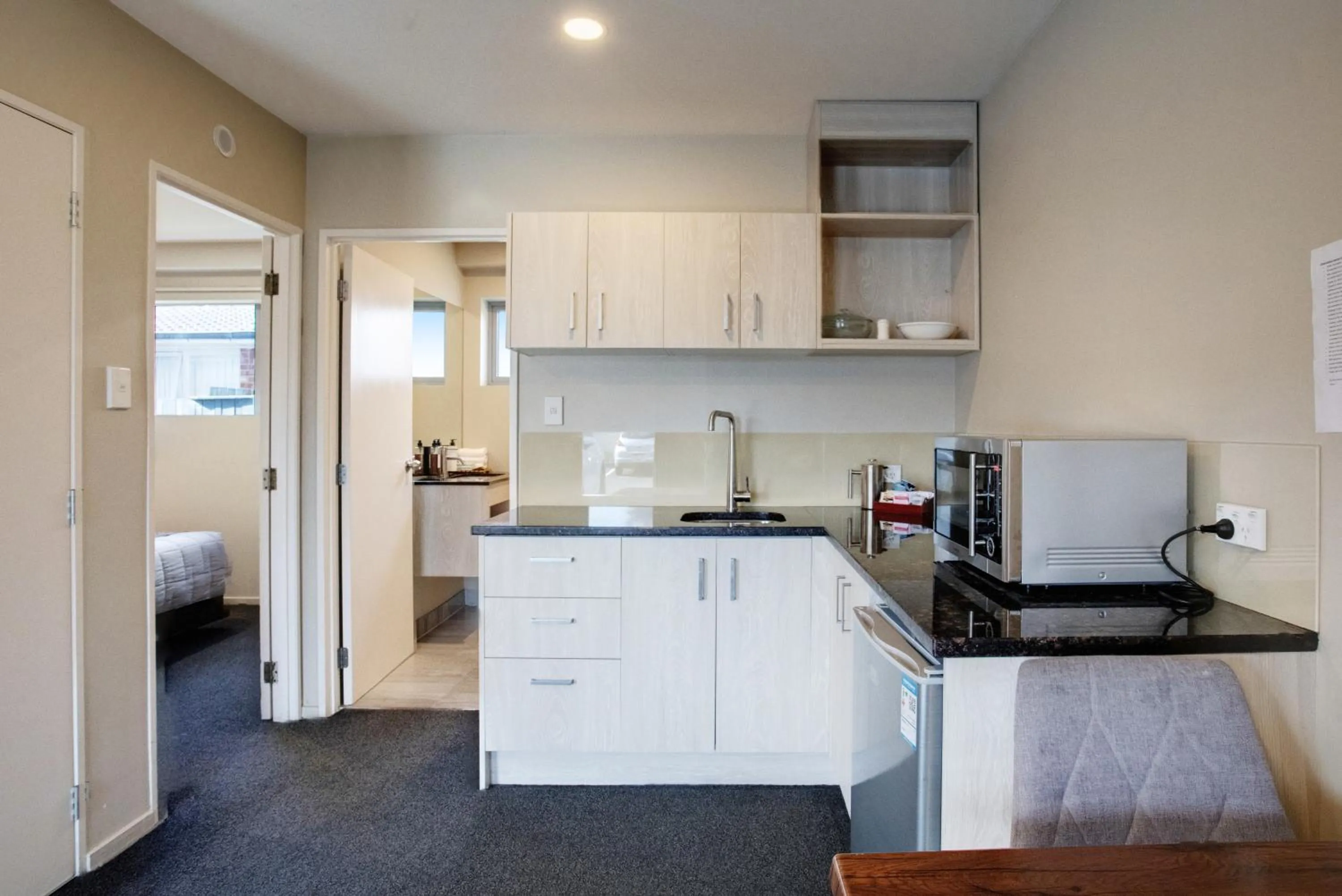 Ellerslie Palms Motel