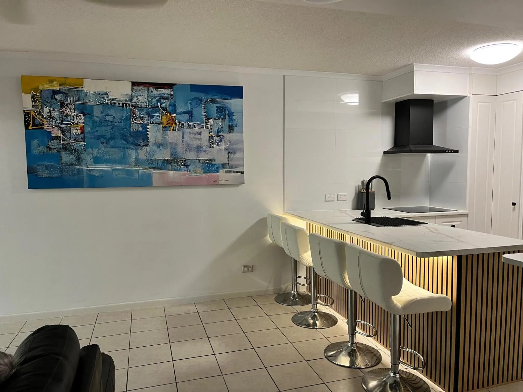 Kitchen or kitchenette in The Burlington Holiday Apartments