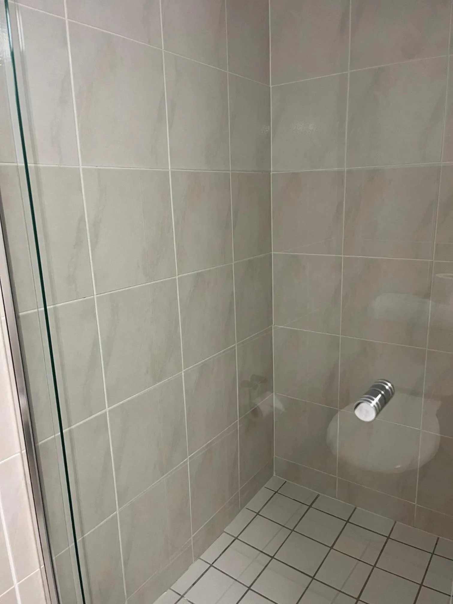 Bathroom in The Burlington Holiday Apartments