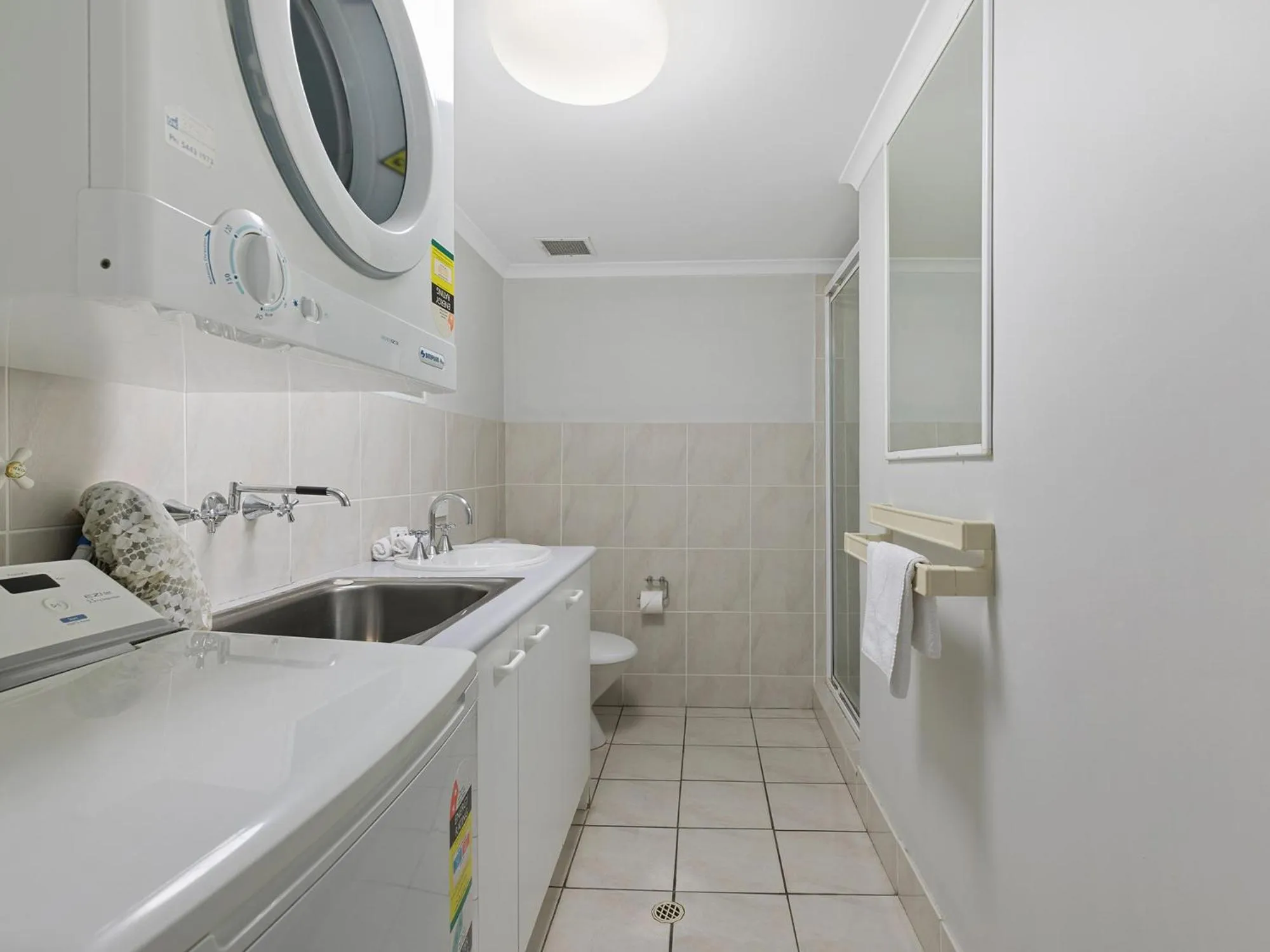 Bathroom in The Burlington Holiday Apartments