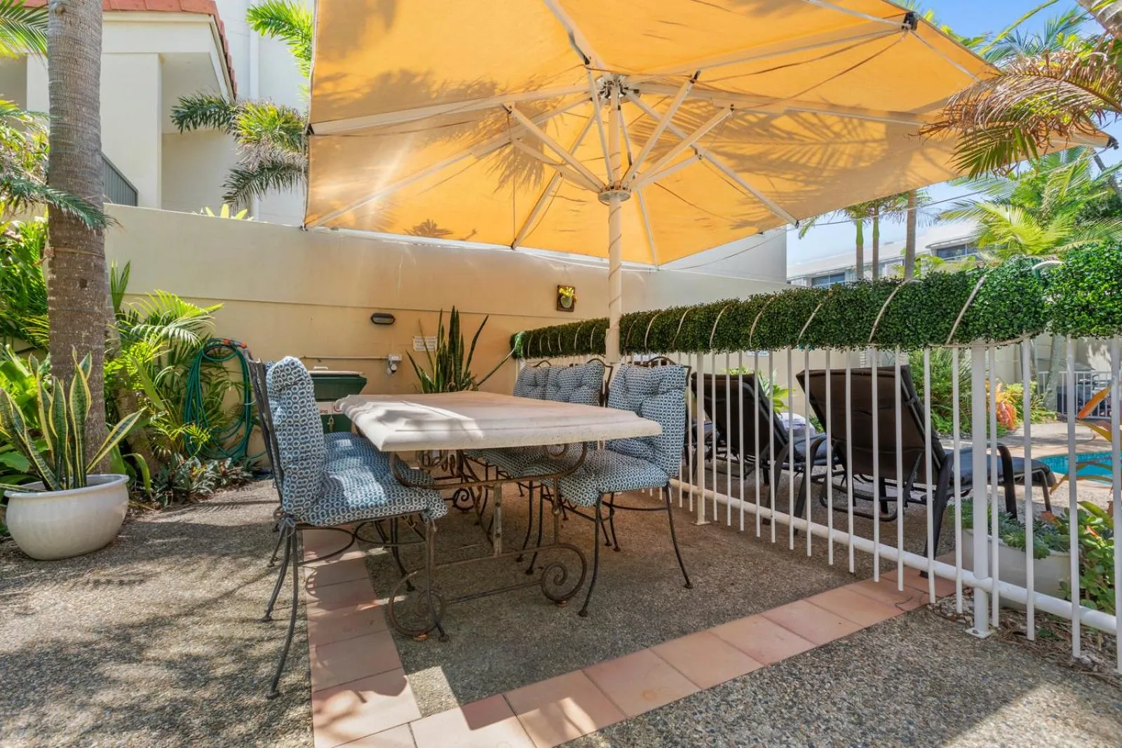 BBQ facilities in The Burlington Holiday Apartments