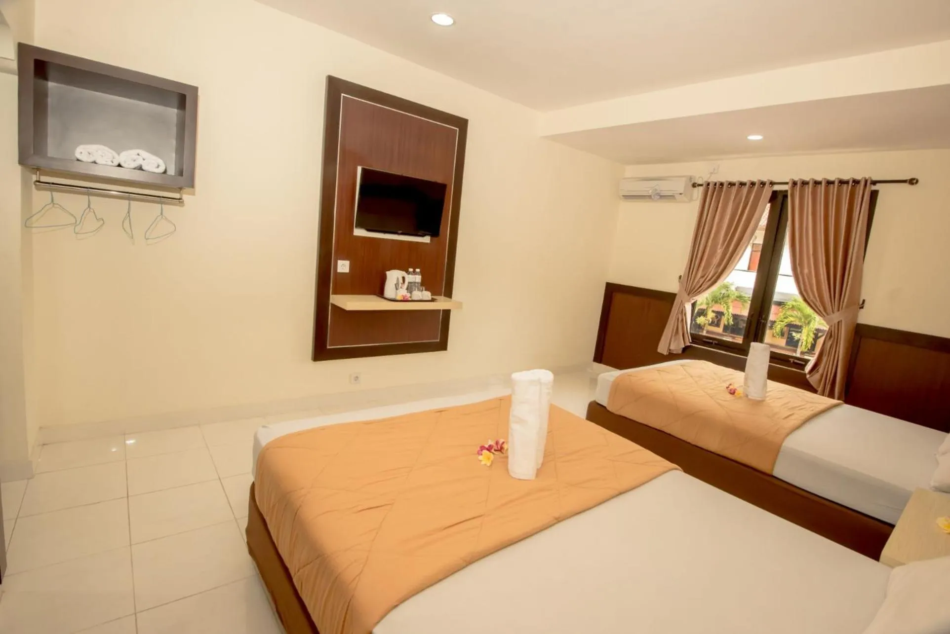 Bedroom, Bed in Hotel Puri Nusa Indah