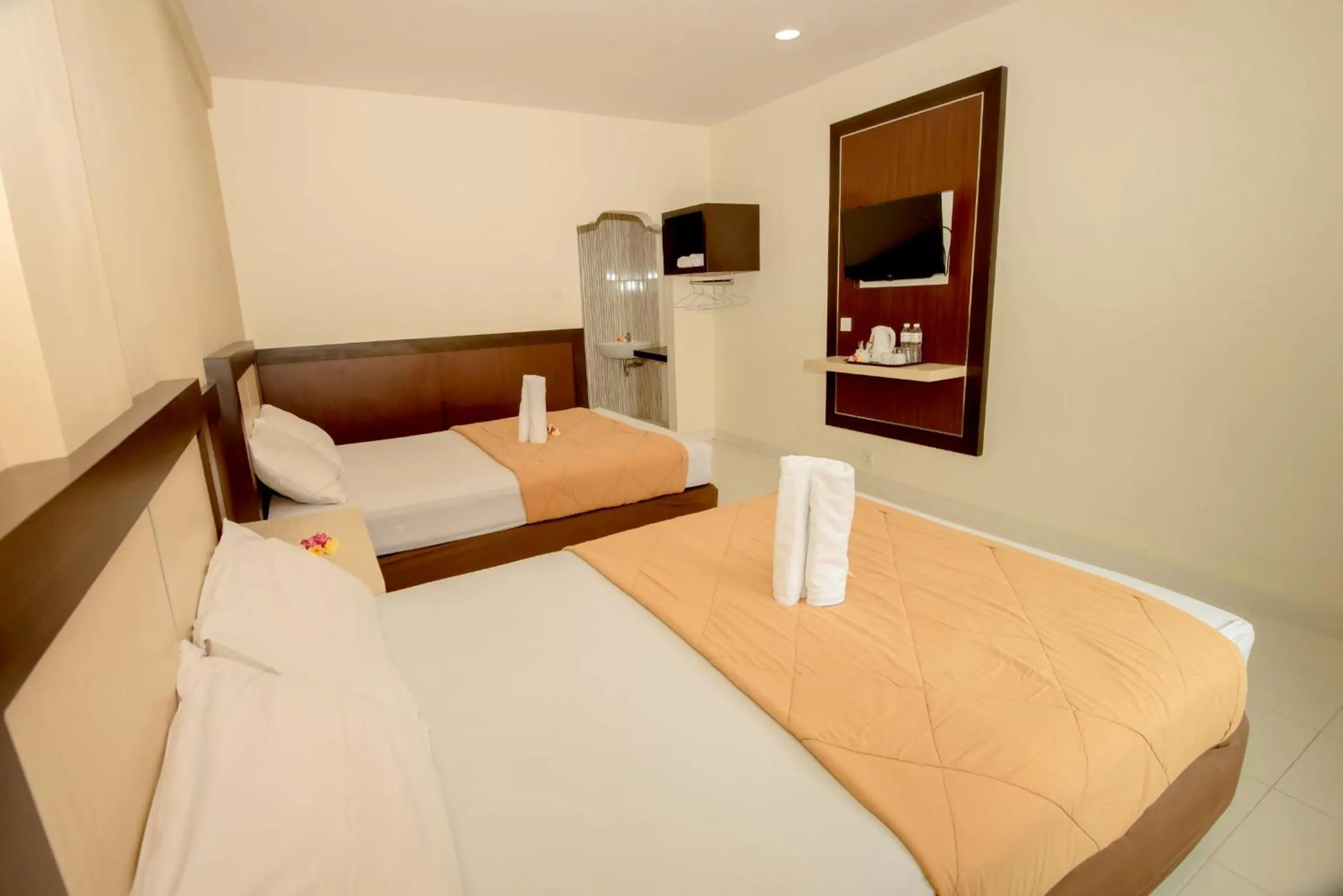 Bed in Hotel Puri Nusa Indah