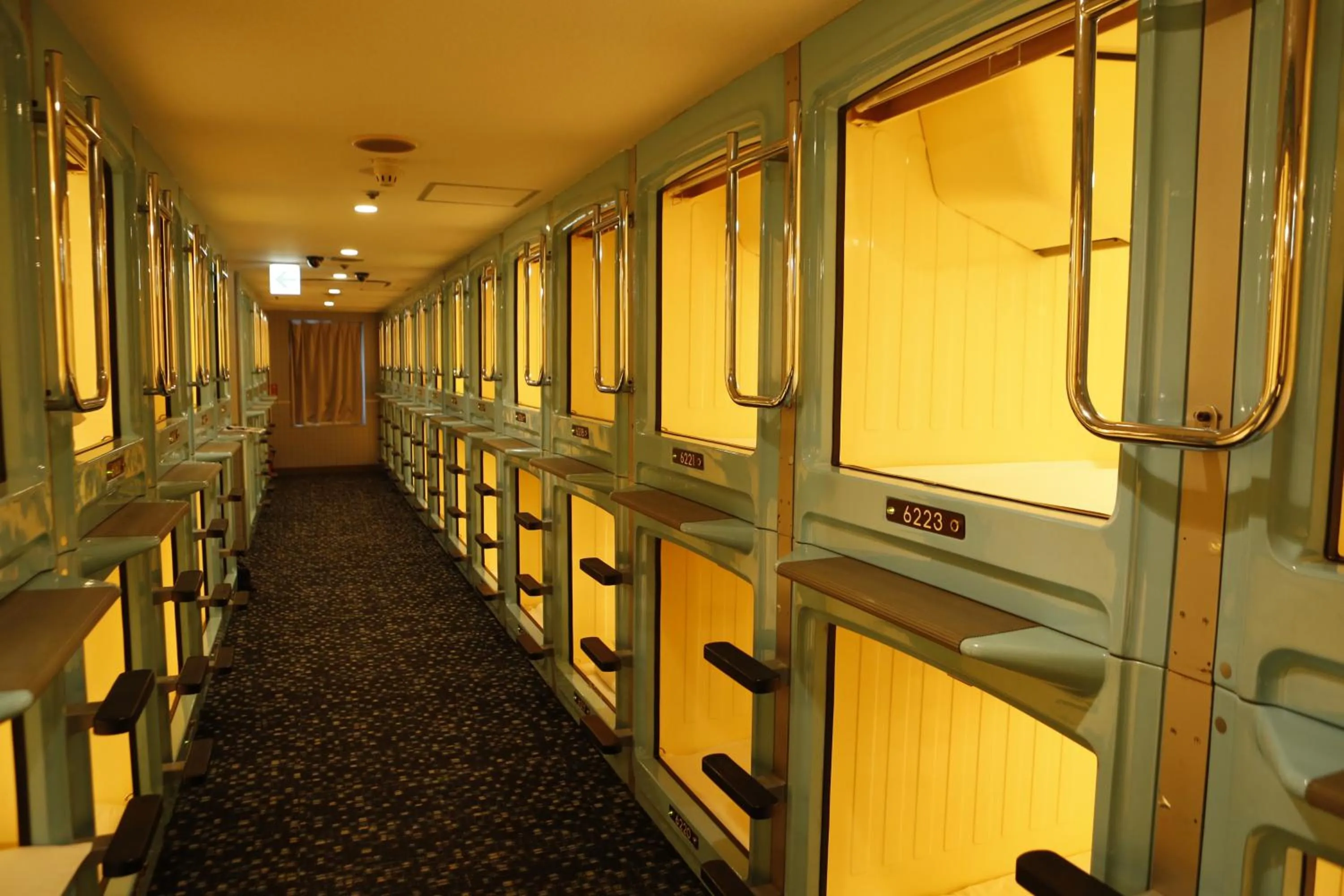 Photo of the whole room in Shinjuku Kuyakusho-mae Capsule Hotel