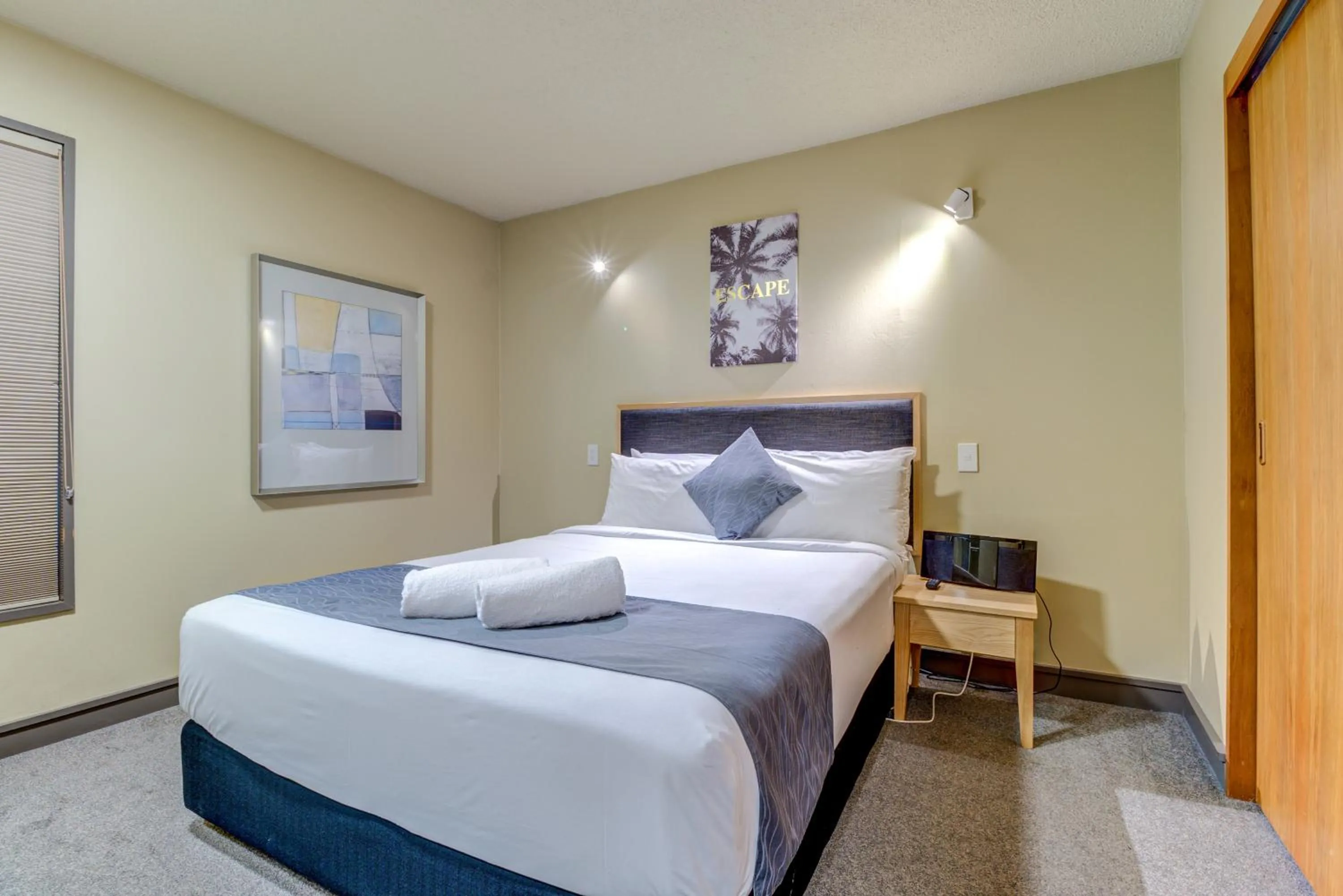 Bed in The Lofts Apartments