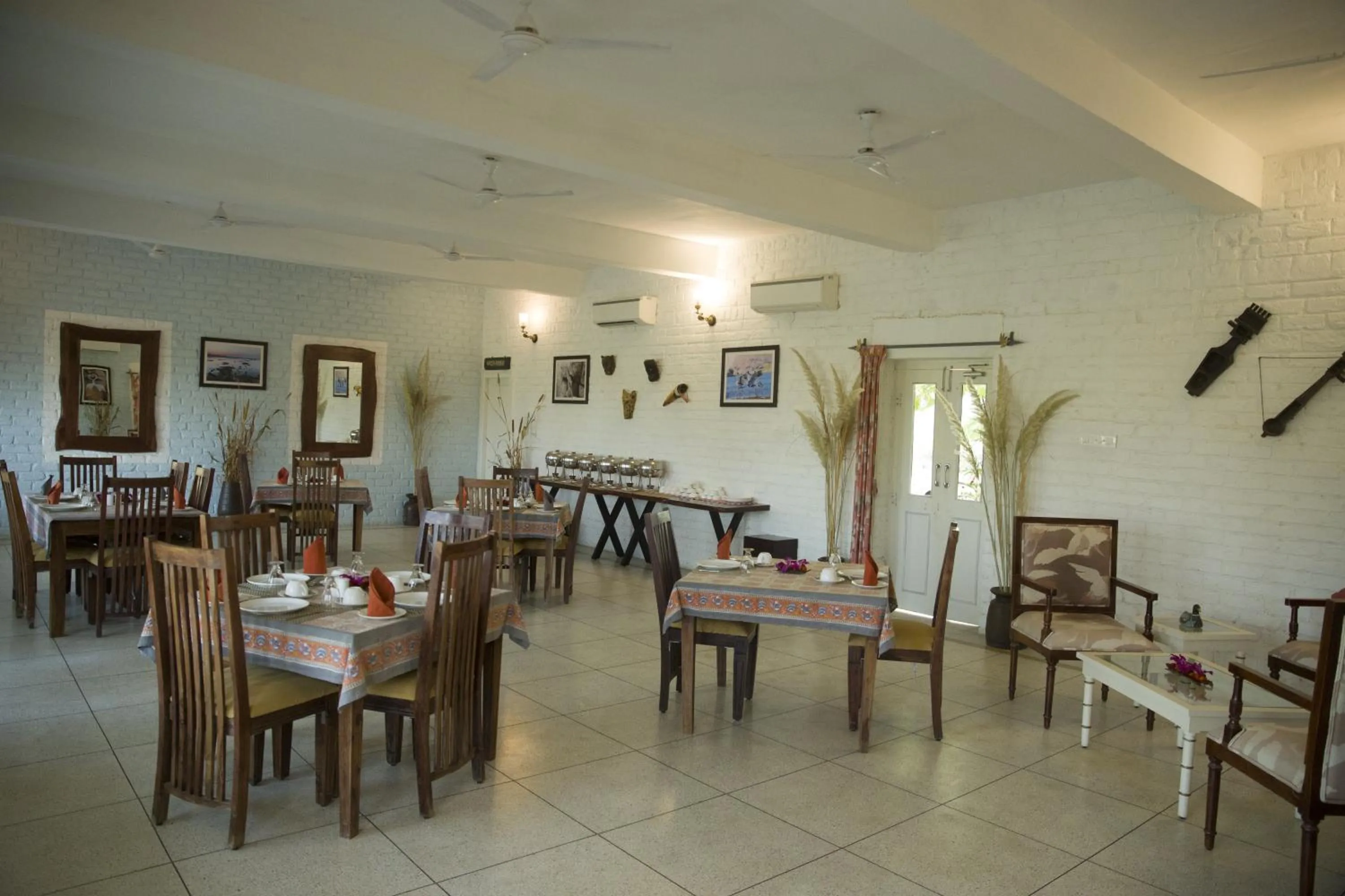 Restaurant/places to eat in Jawai Resort