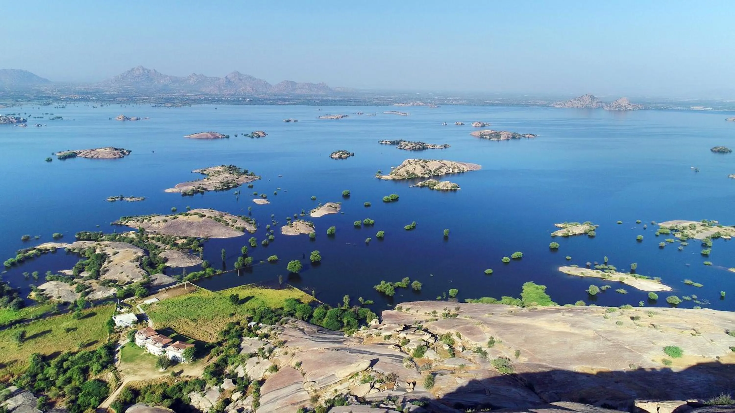 Area and facilities in Jawai Resort