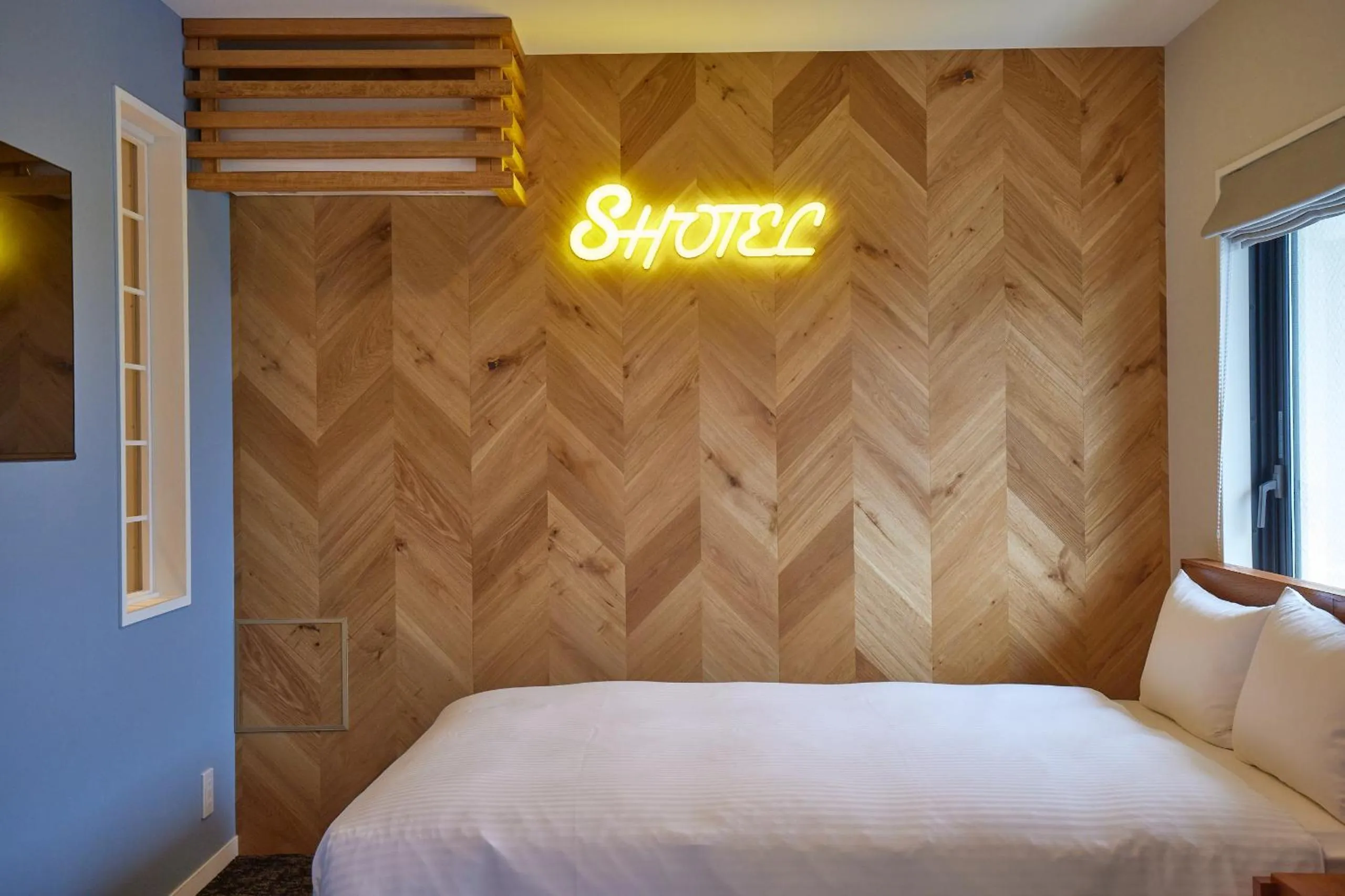 Bed in 8 Hotel Shonan Fujisawa