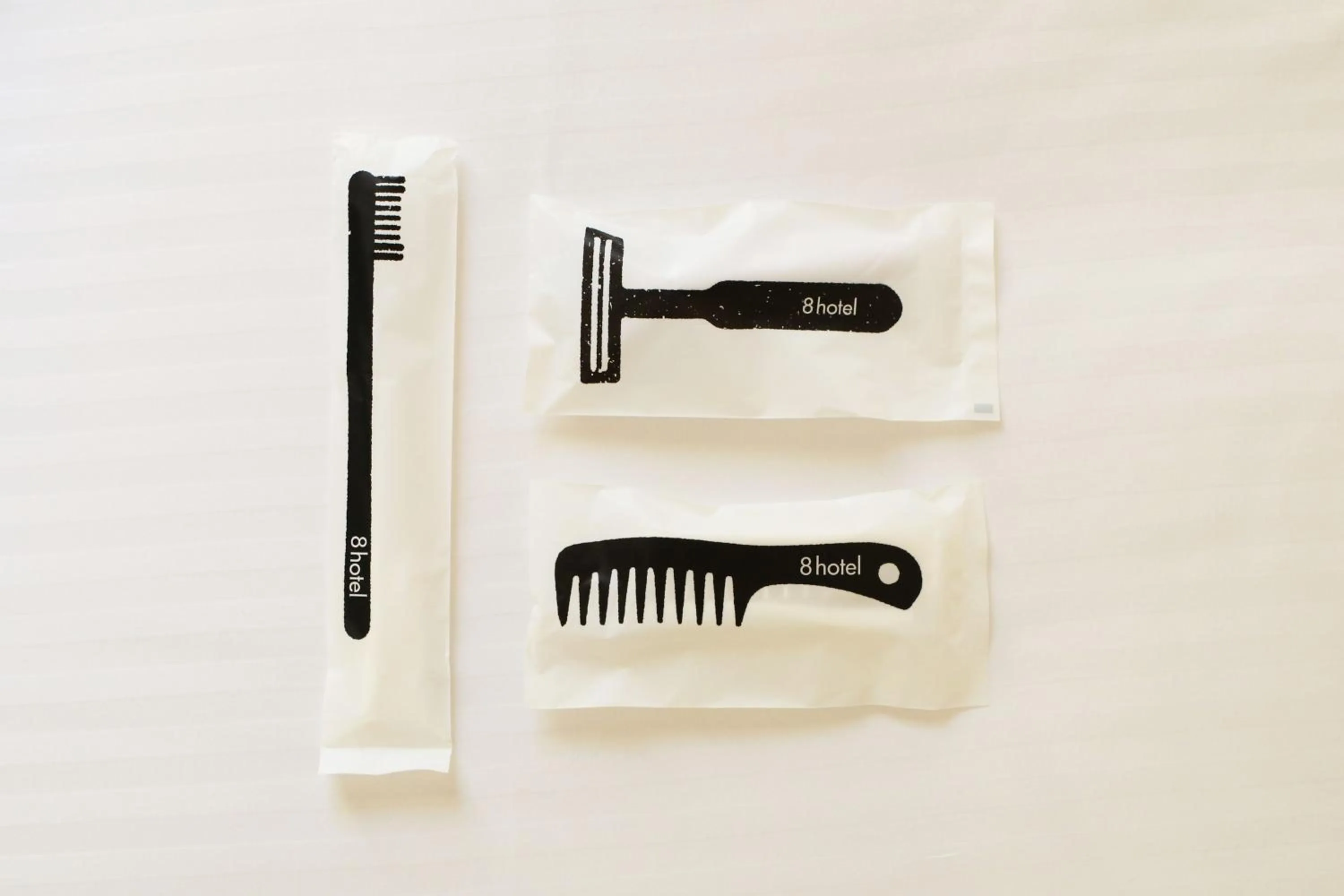 Photo of the whole room in 8 Hotel Shonan Fujisawa