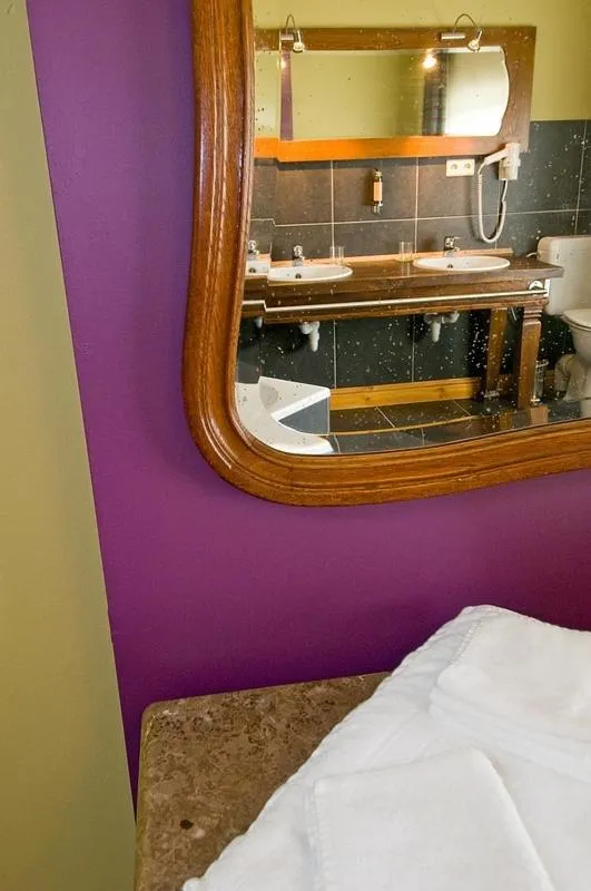 Decorative detail, Bed in Het Pachthof