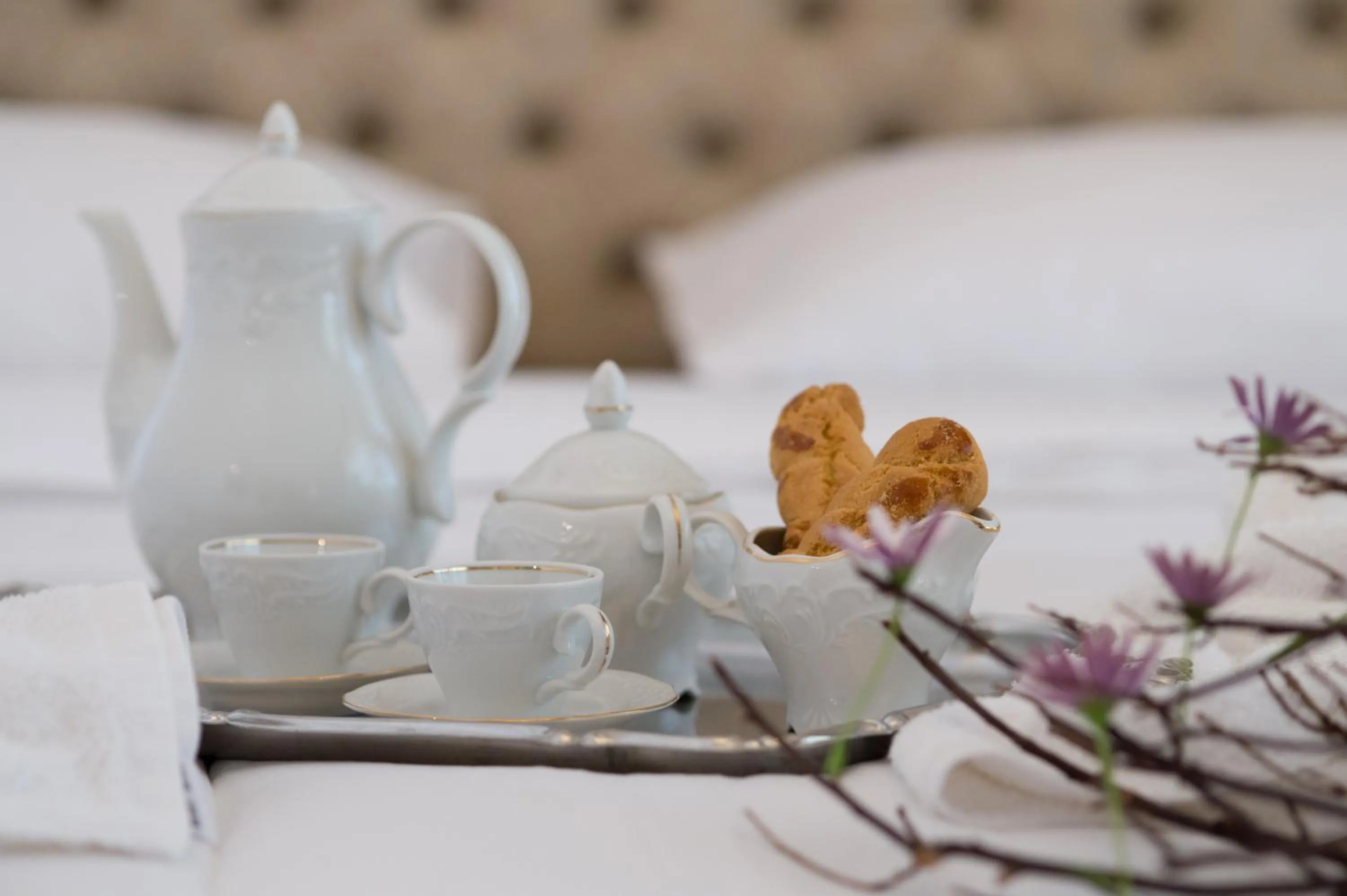 Food and drinks, Bed in Corali Resort