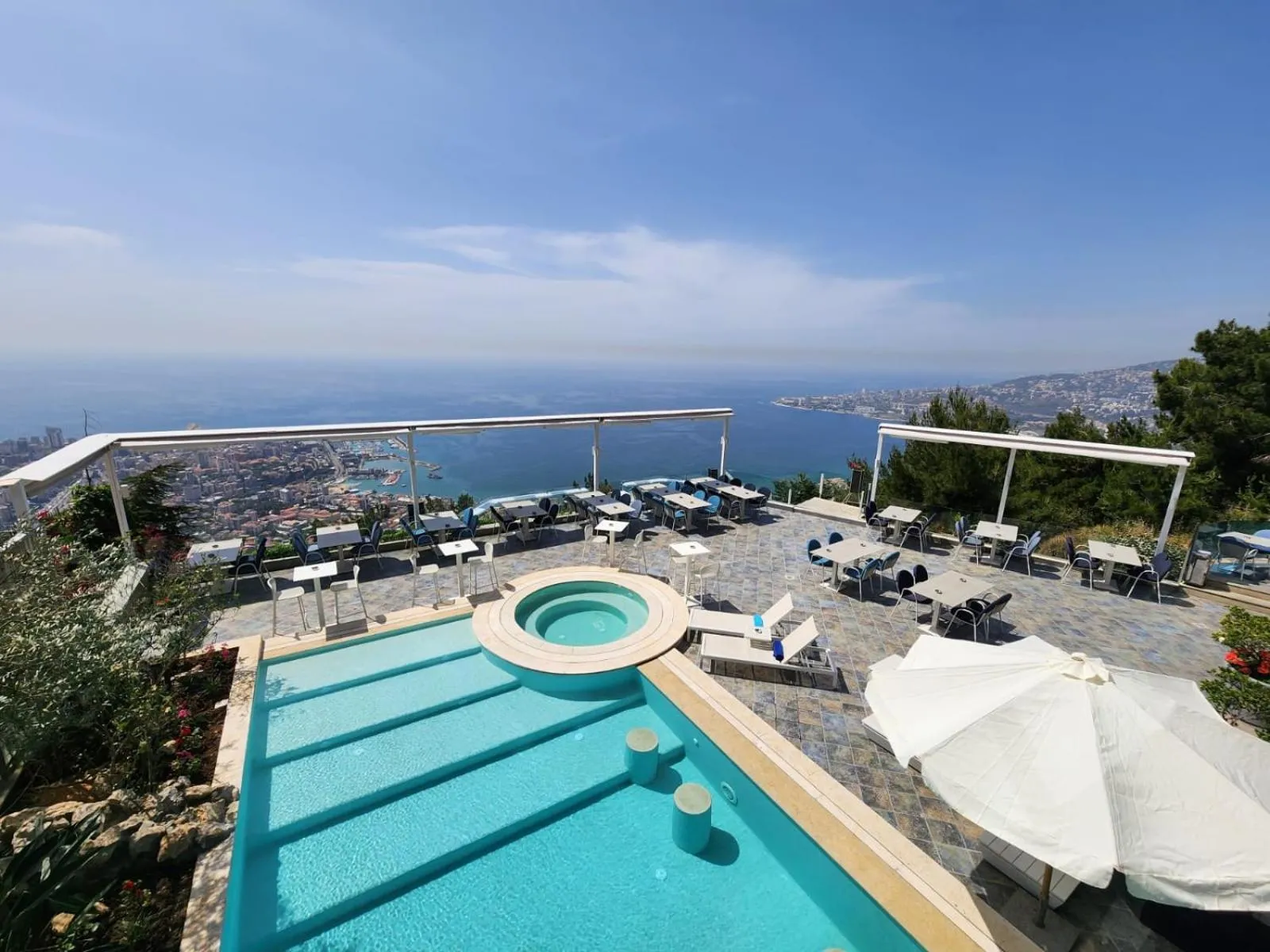 Balcony/Terrace in Bay Lodge Boutique Hotel
