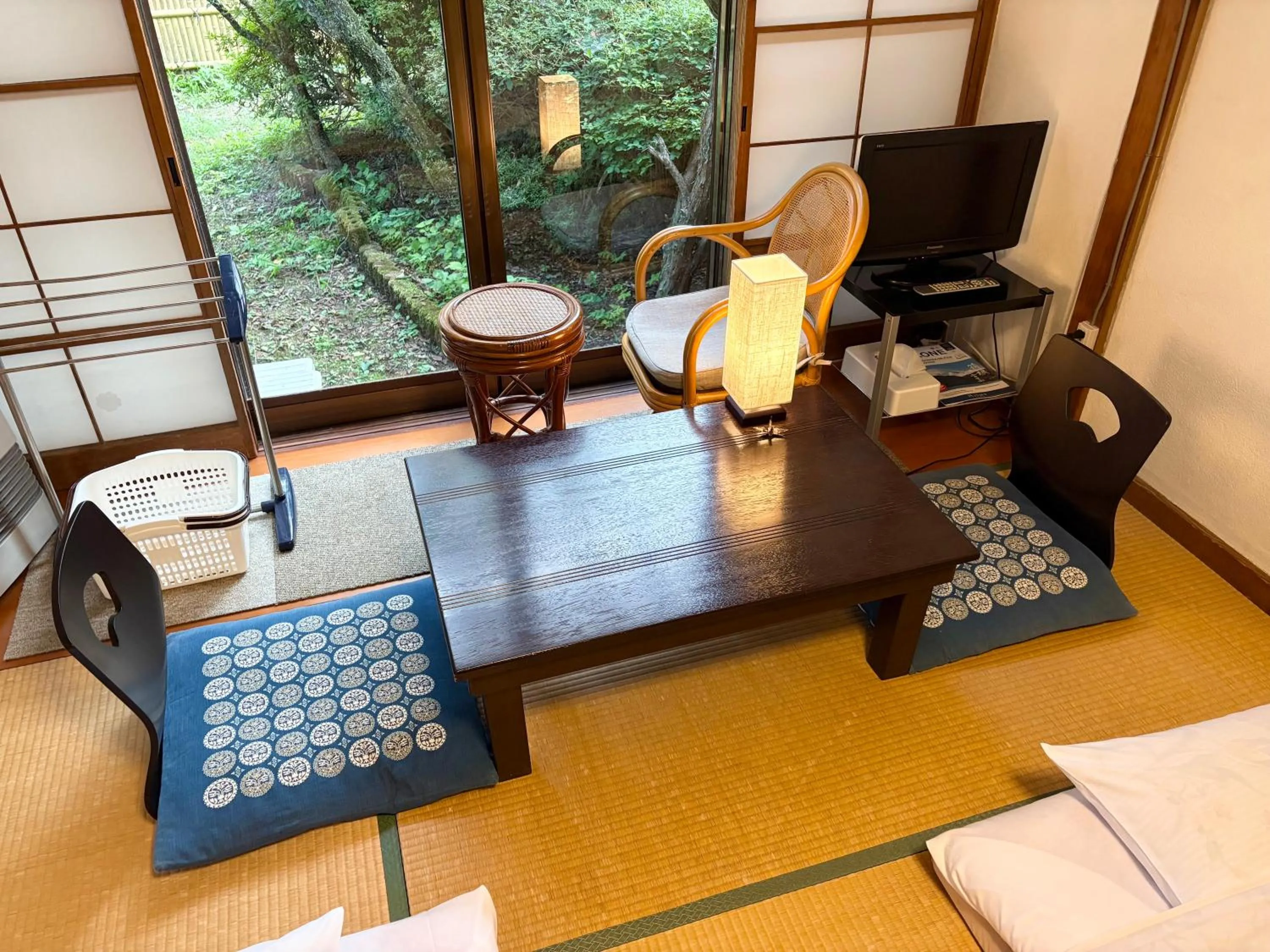 Seating area in Fuji-Hakone Guest House