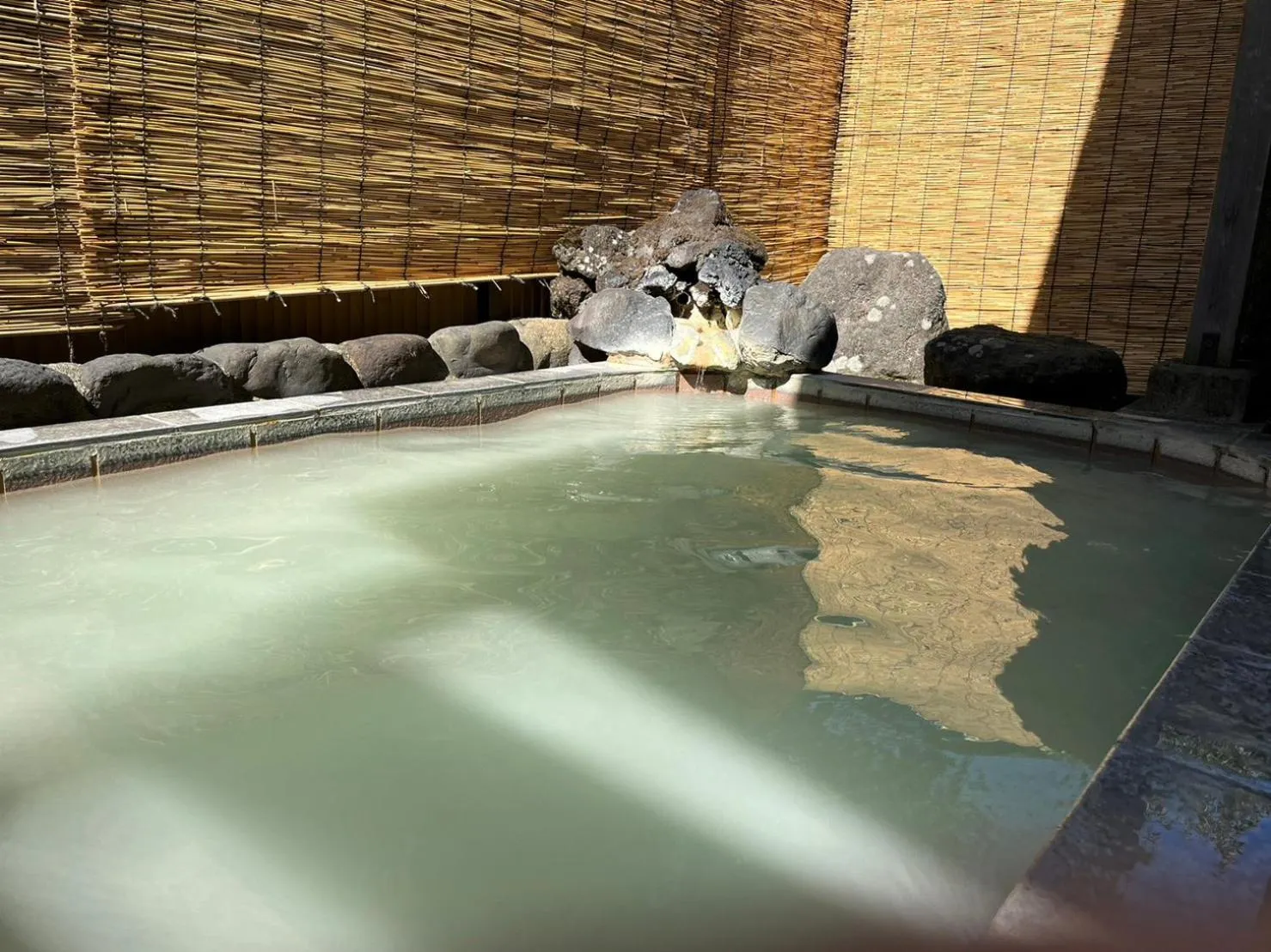 Open Air Bath in Fuji-Hakone Guest House