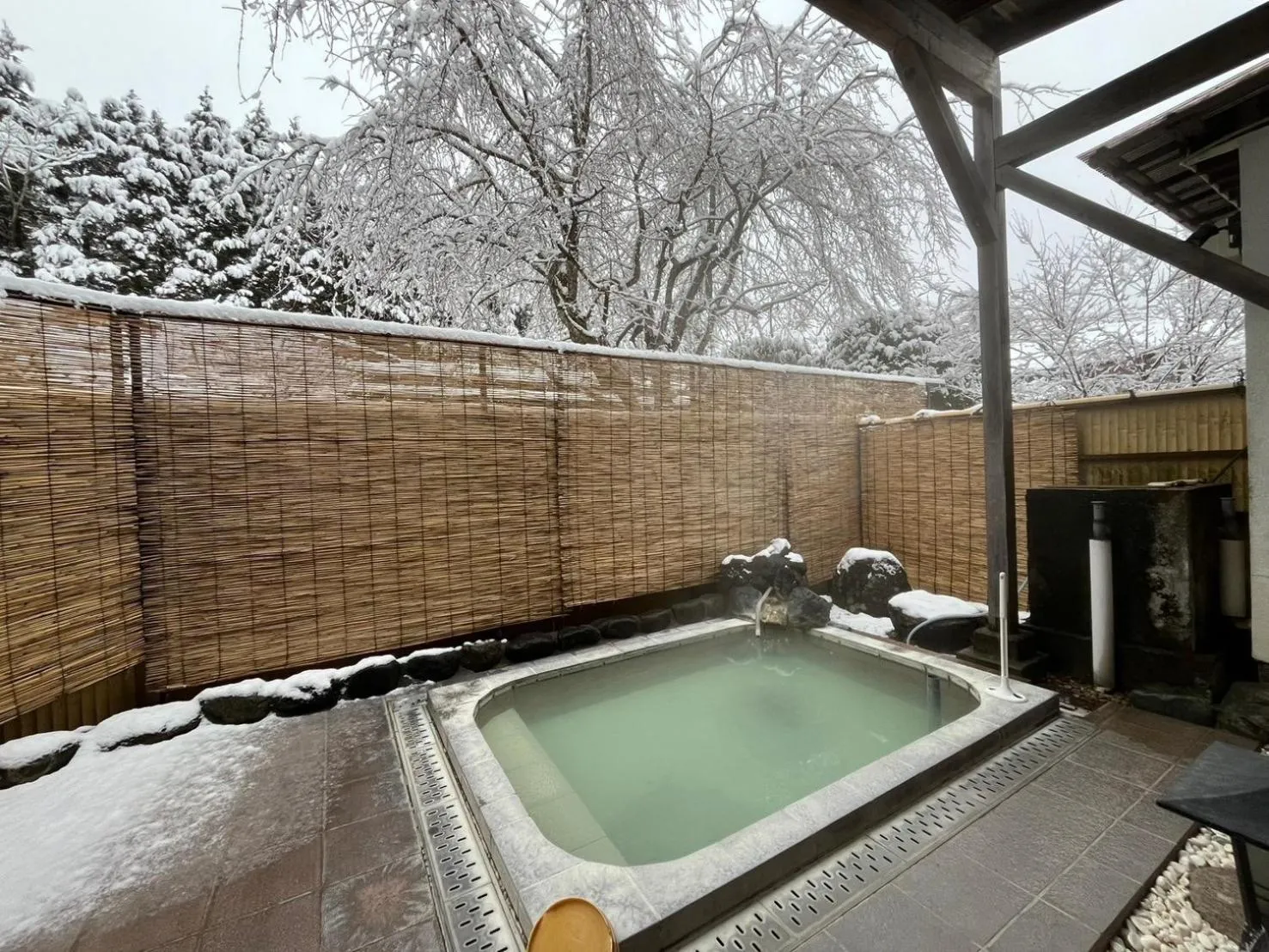 Open Air Bath in Fuji-Hakone Guest House