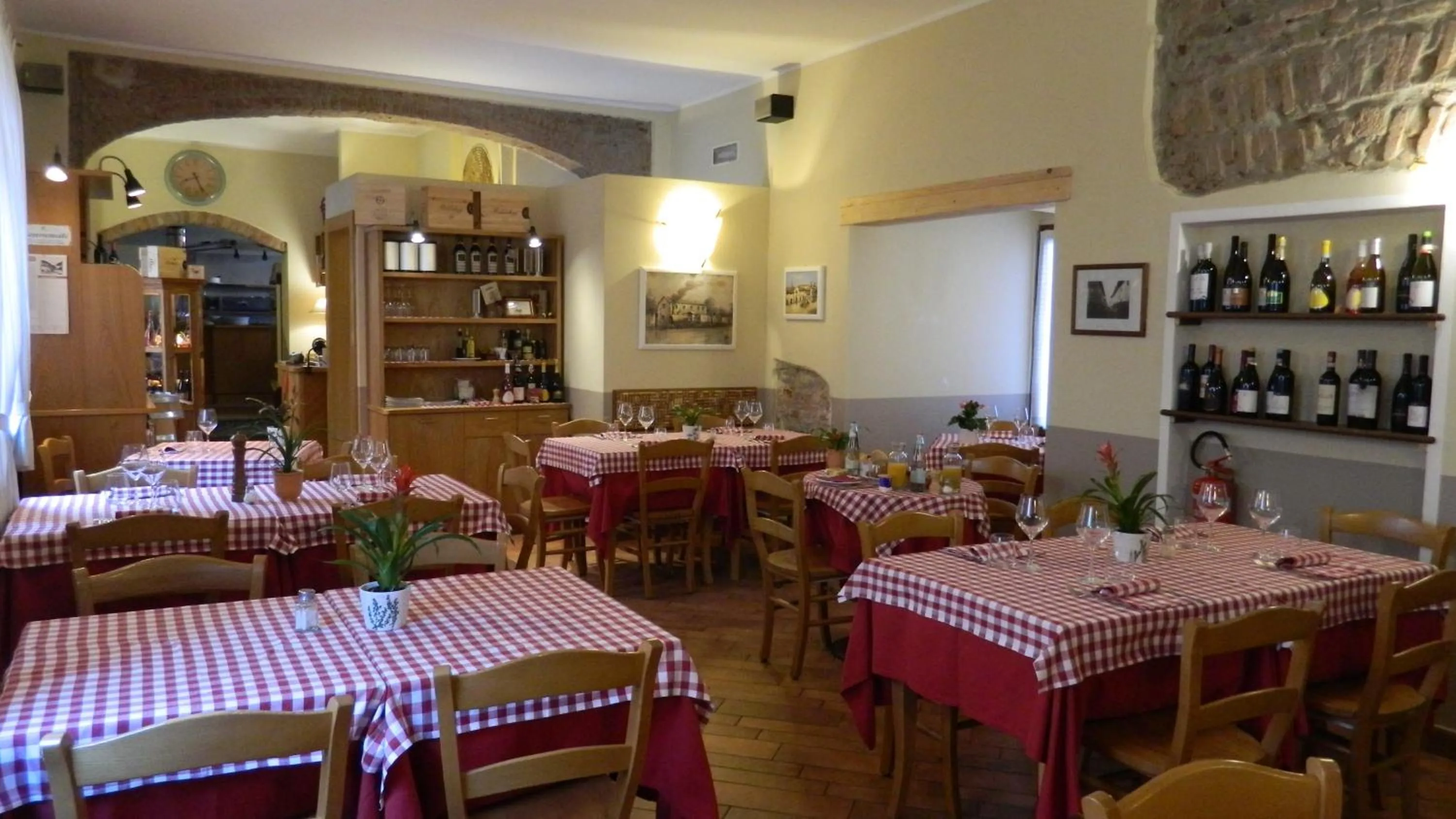 Restaurant/places to eat in Osteria San Giuseppe