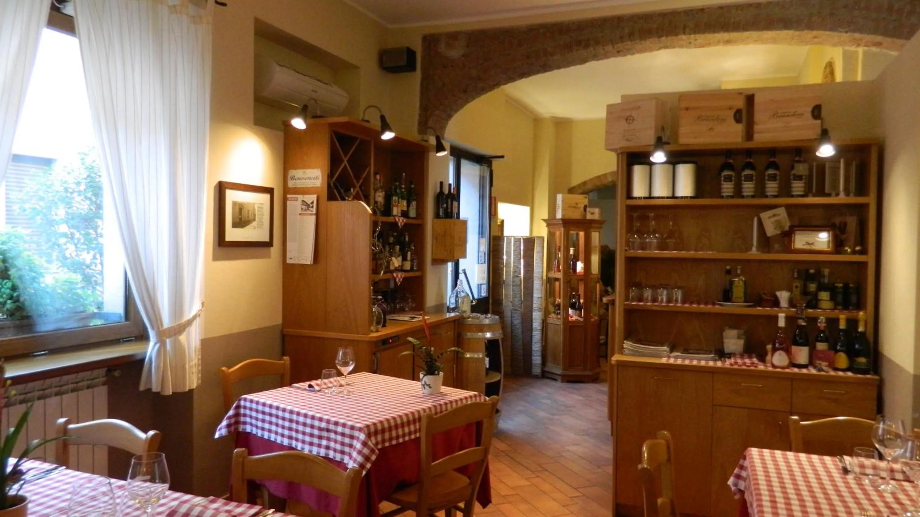 Restaurant/places to eat in Osteria San Giuseppe