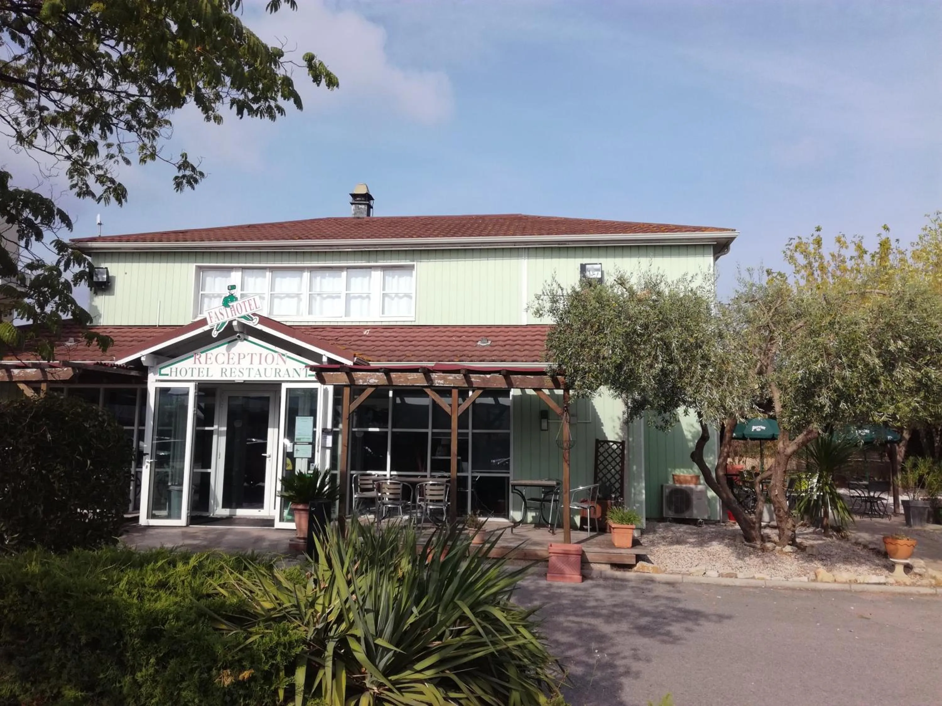 Patio in Fasthotel Montpellier Baillargues