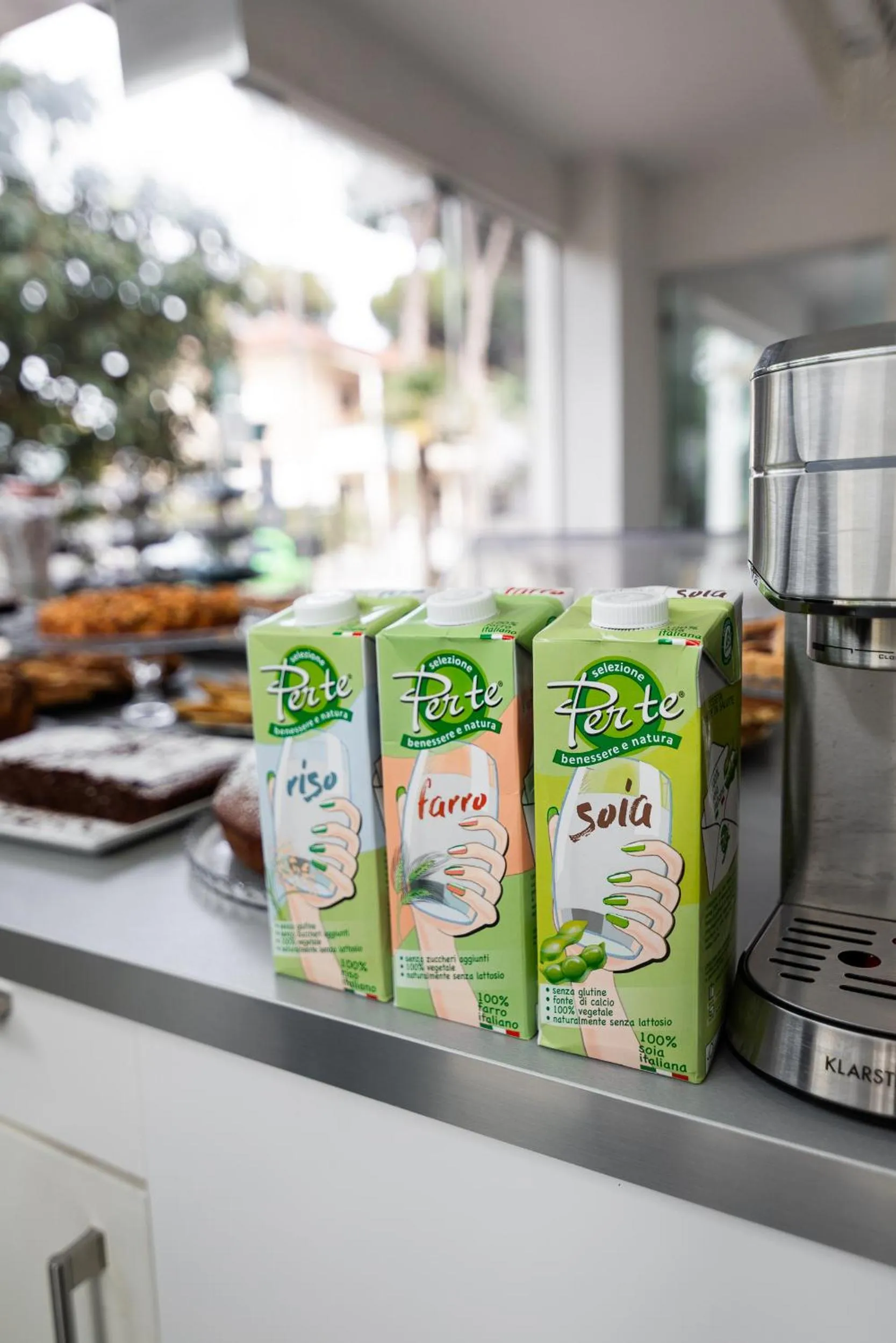 Breakfast in Villa Liliana