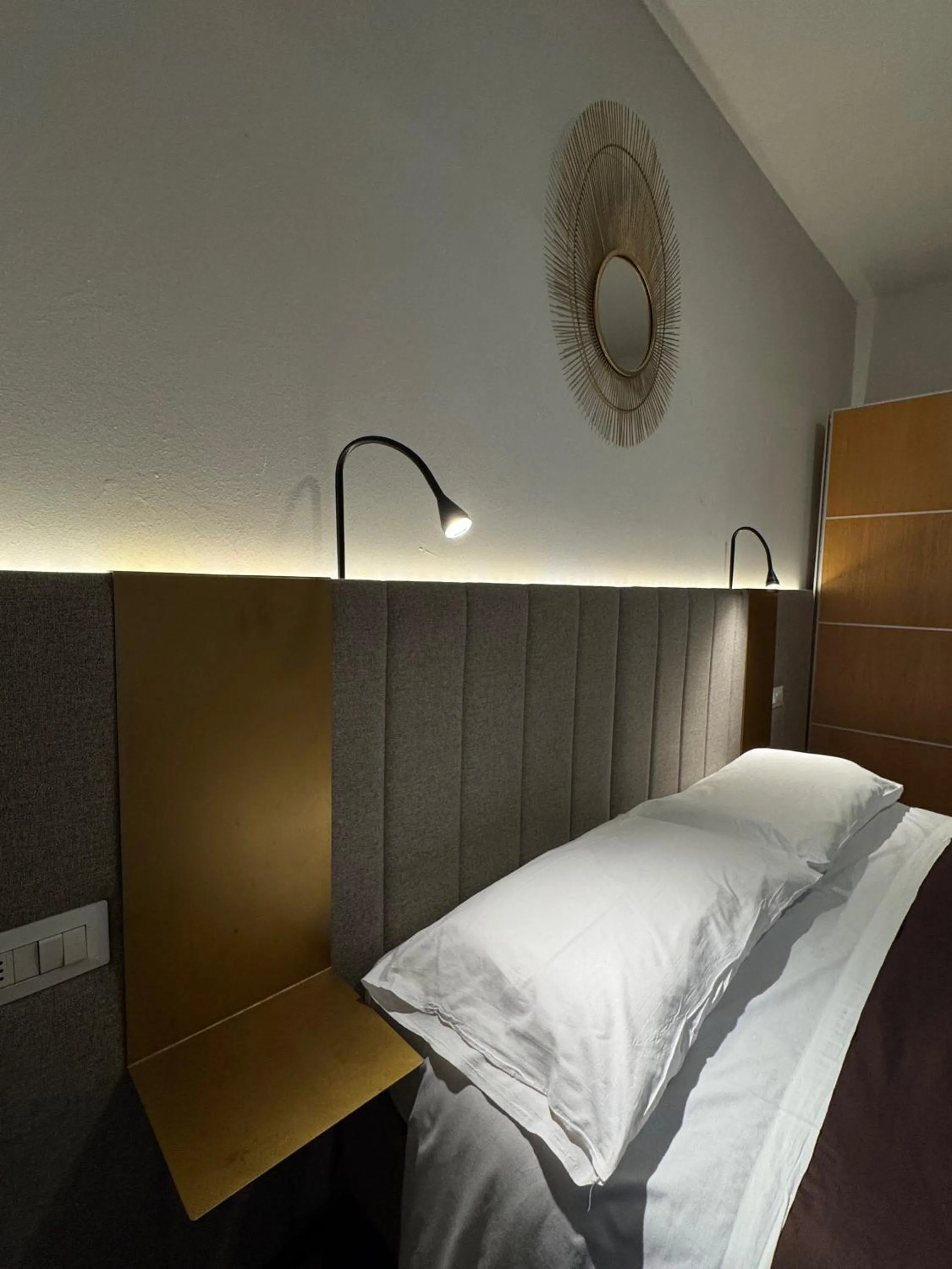 Decorative detail, Bed in Villa Liliana