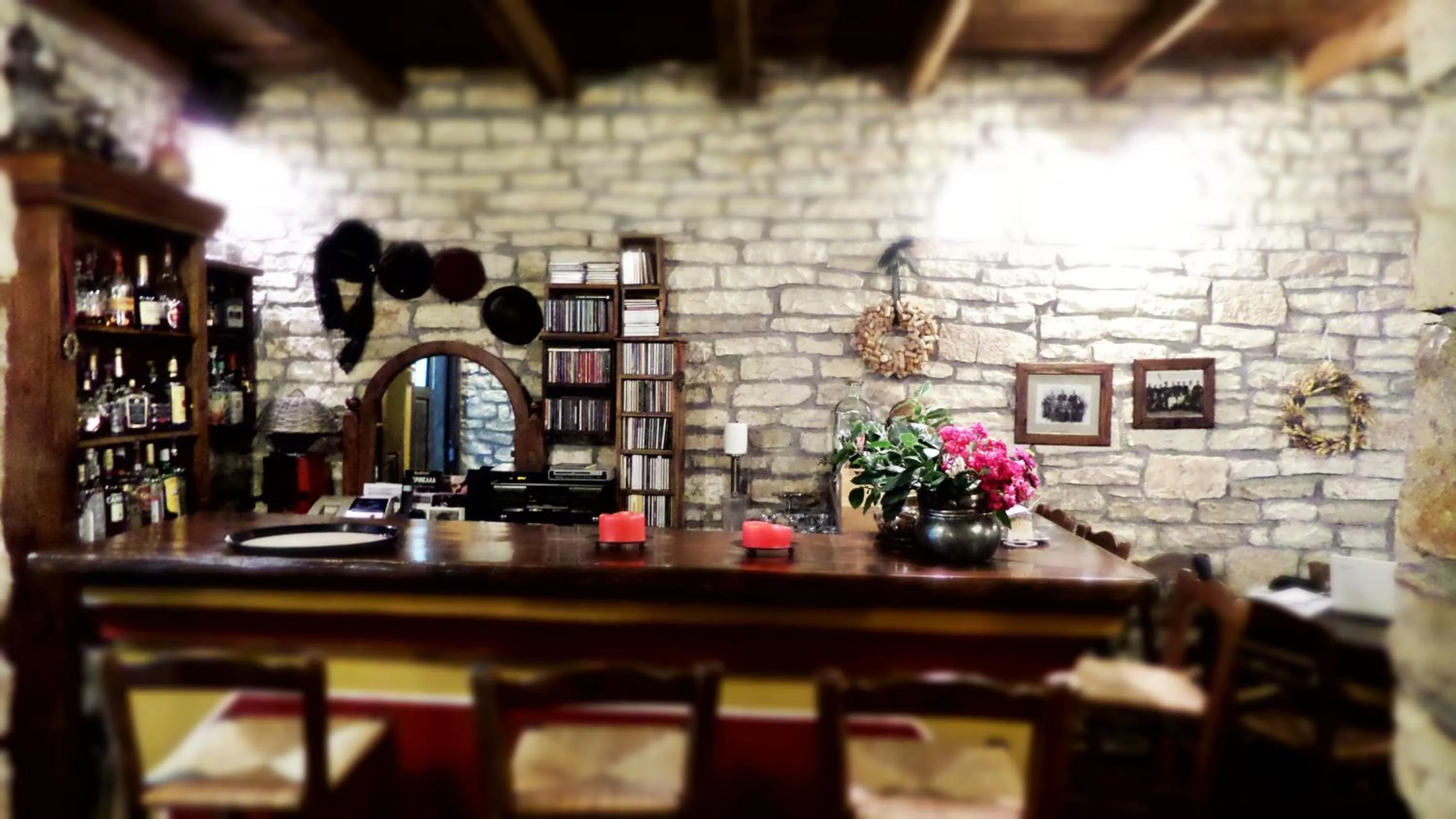 Lounge or bar in Arhontiko Aristis