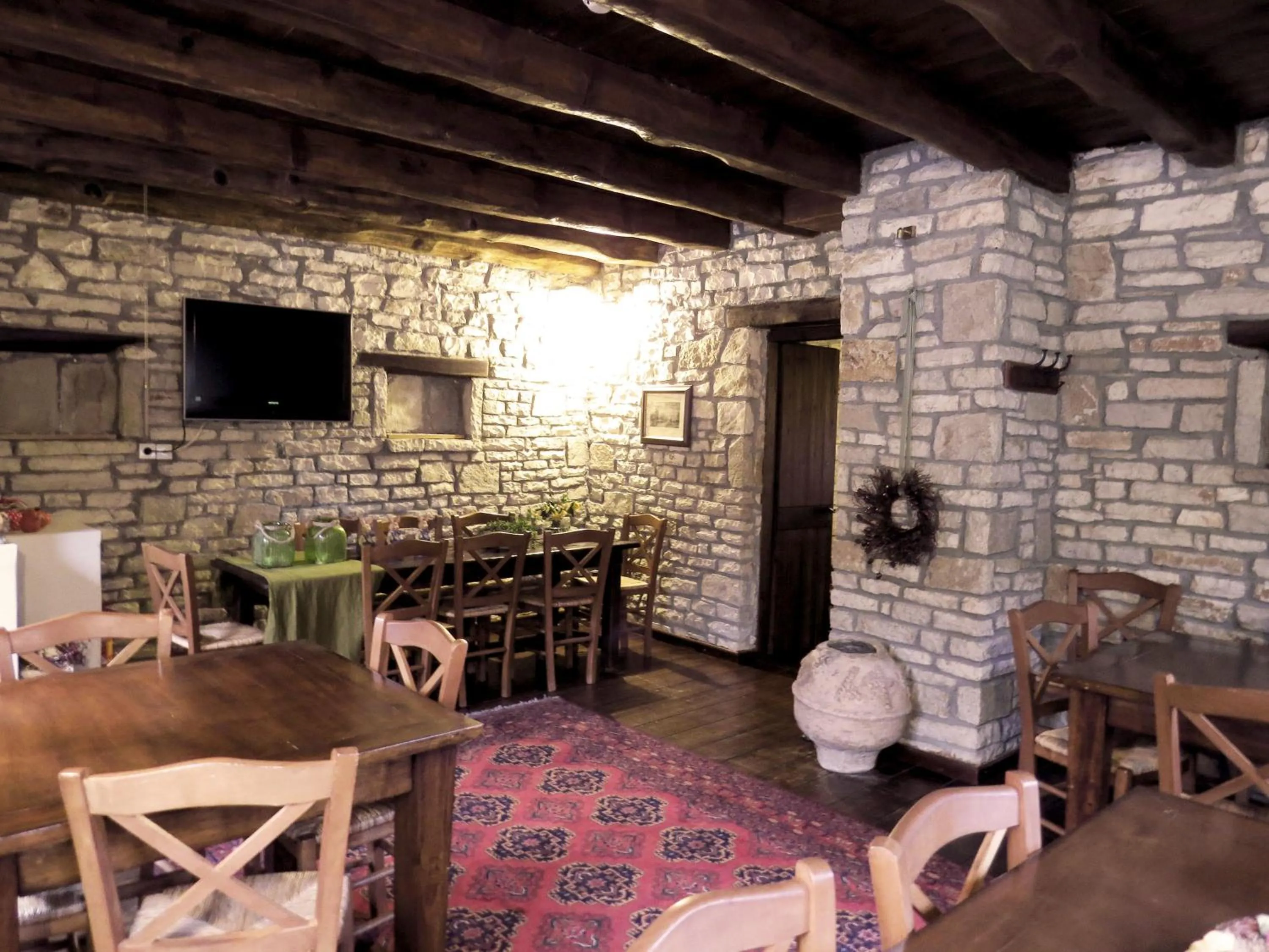 Lounge or bar in Arhontiko Aristis