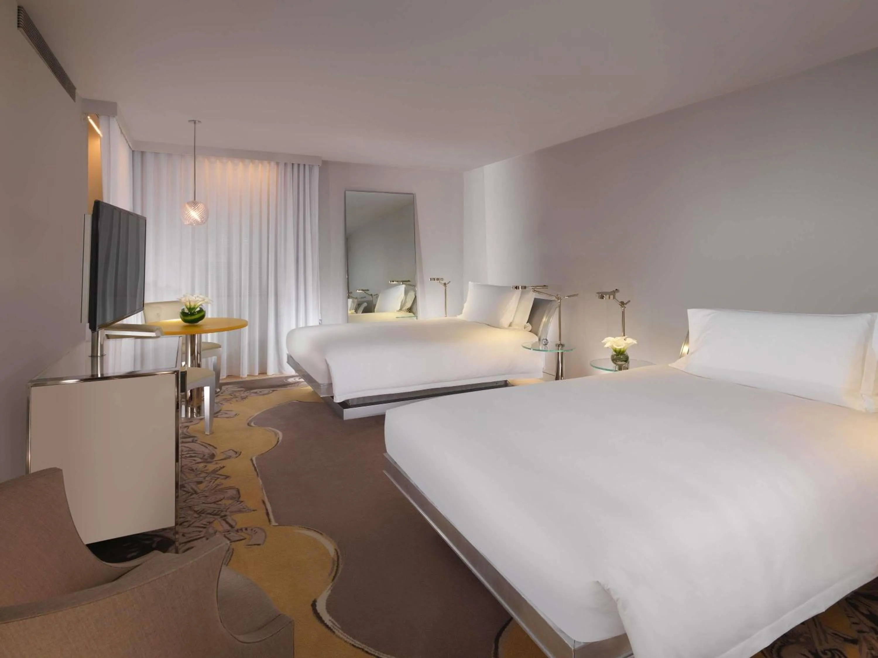 Bedroom, Bed in Sanderson London