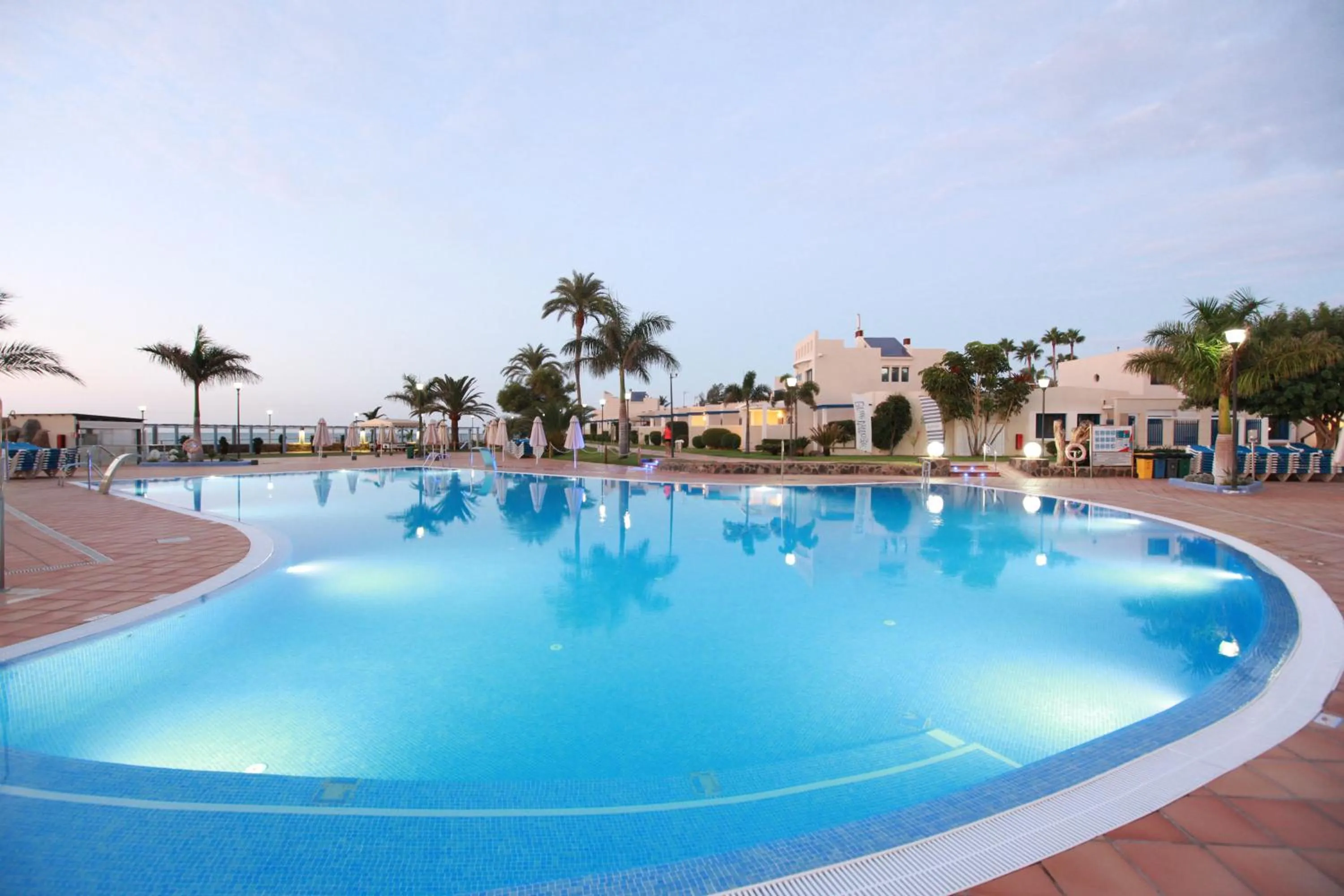 Swimming pool in Grupotel Playa Feliz