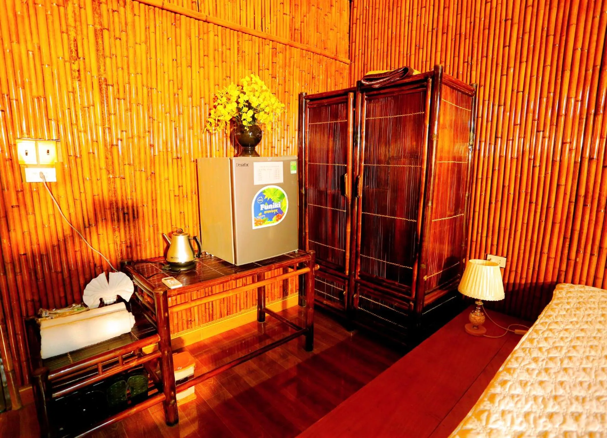 Photo of the whole room in Tam Coc Valley Bung