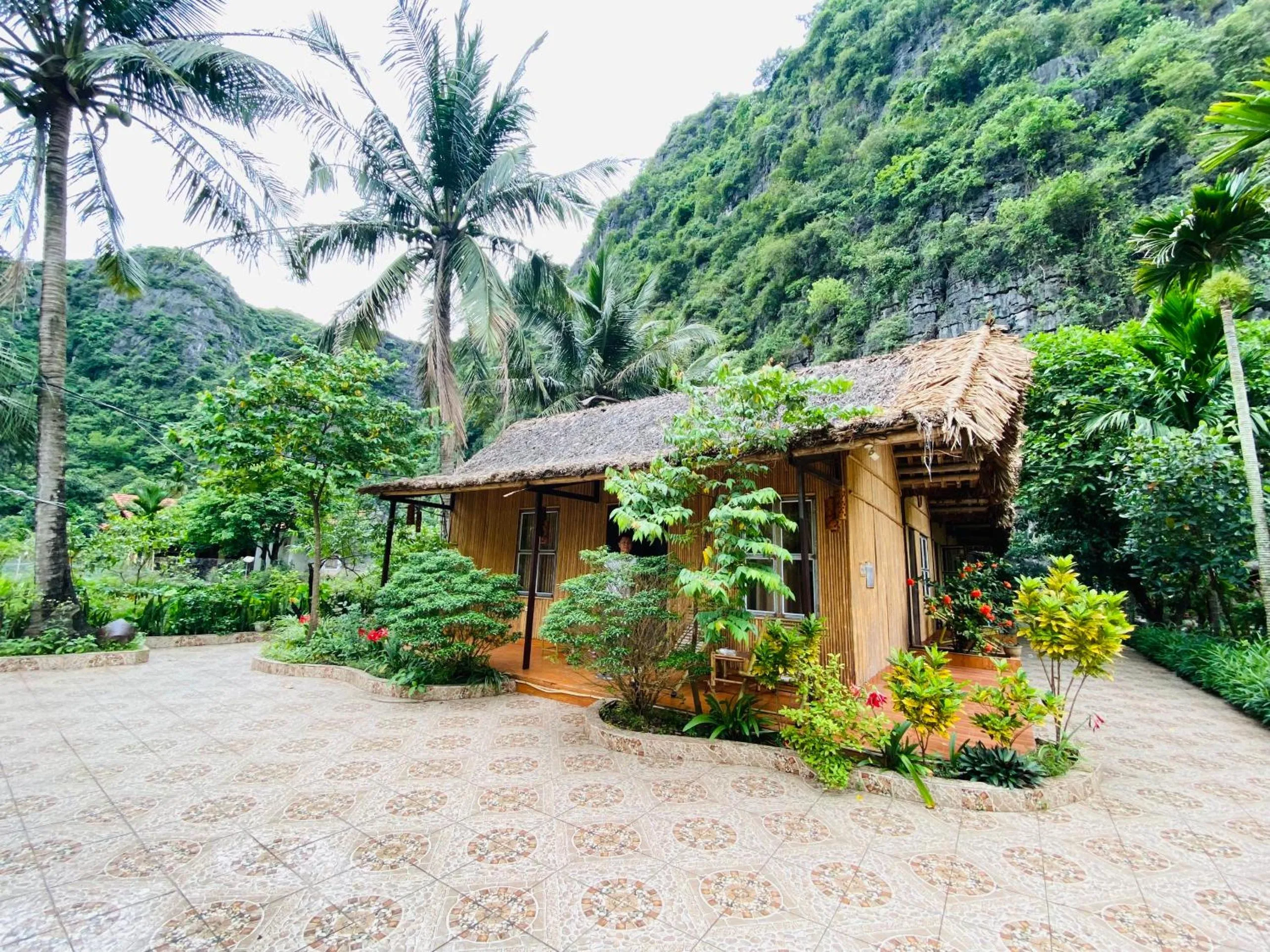 Natural landscape in Tam Coc Valley Bung