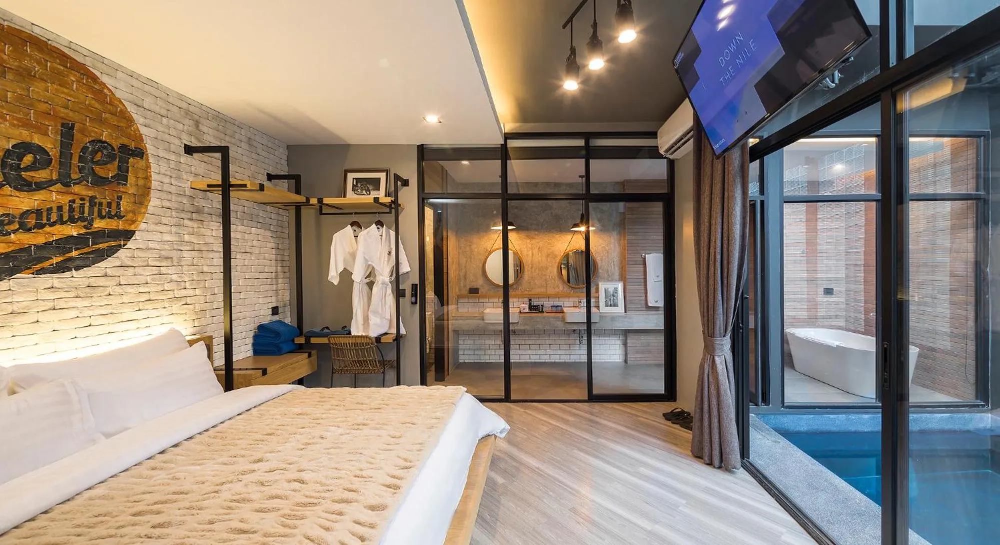 Bedroom, Bed in Wheeler Bed &Bike