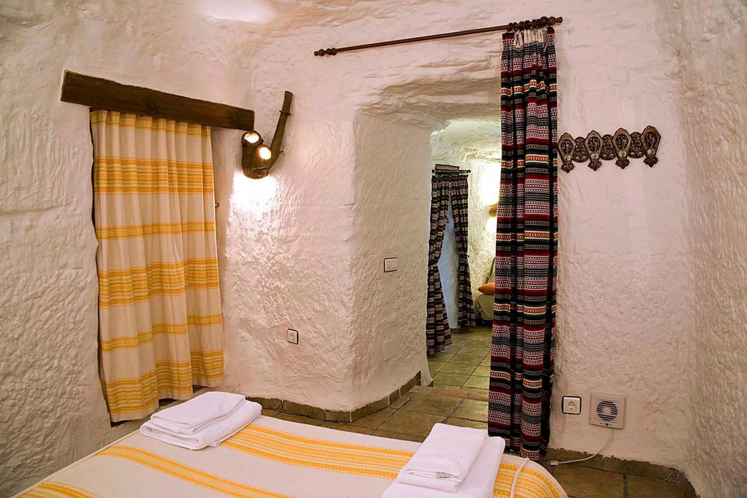 Bed in Cuevas La Atalaya
