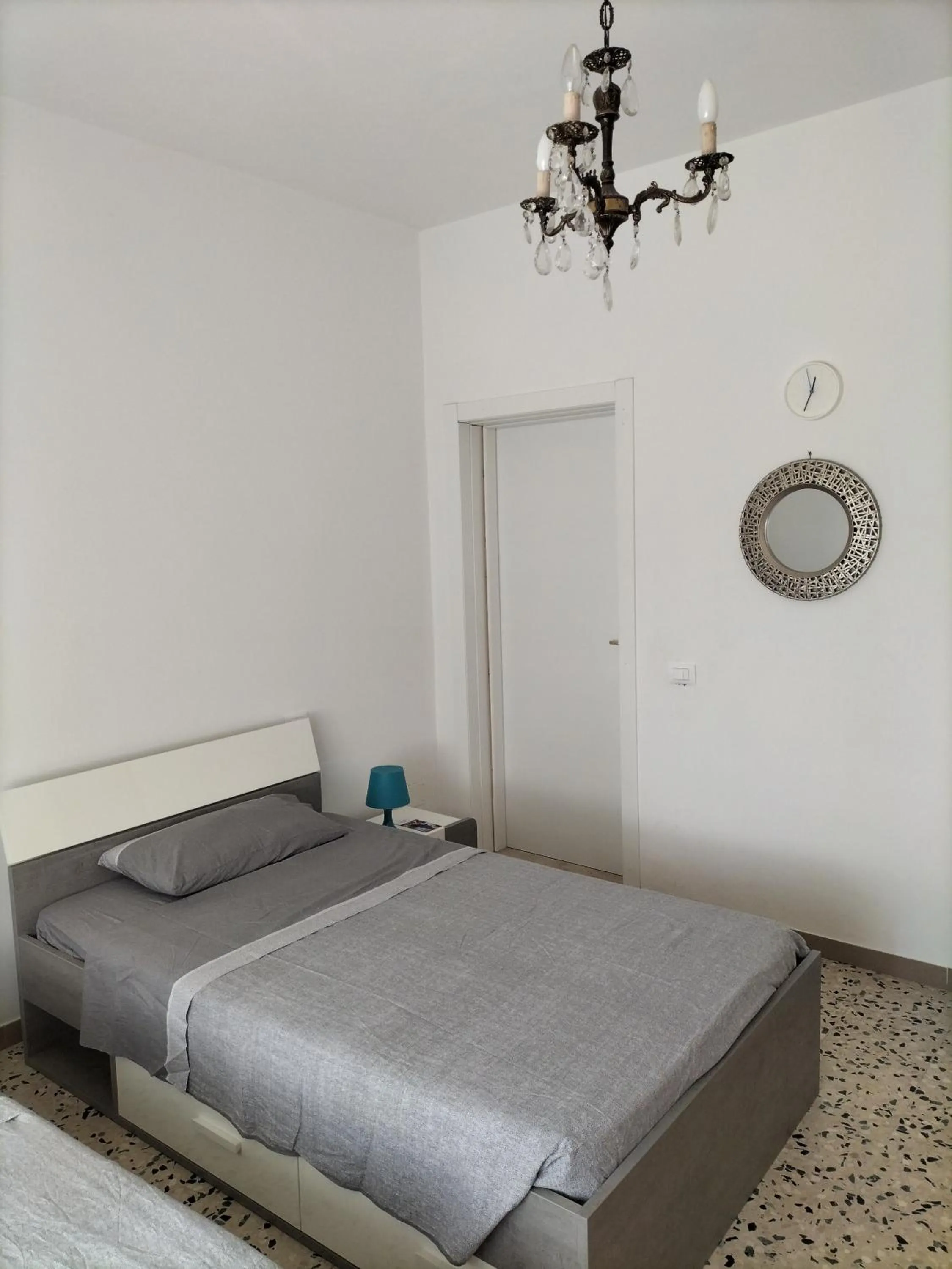 Property building, Bed in NOEMI & JULIENNE