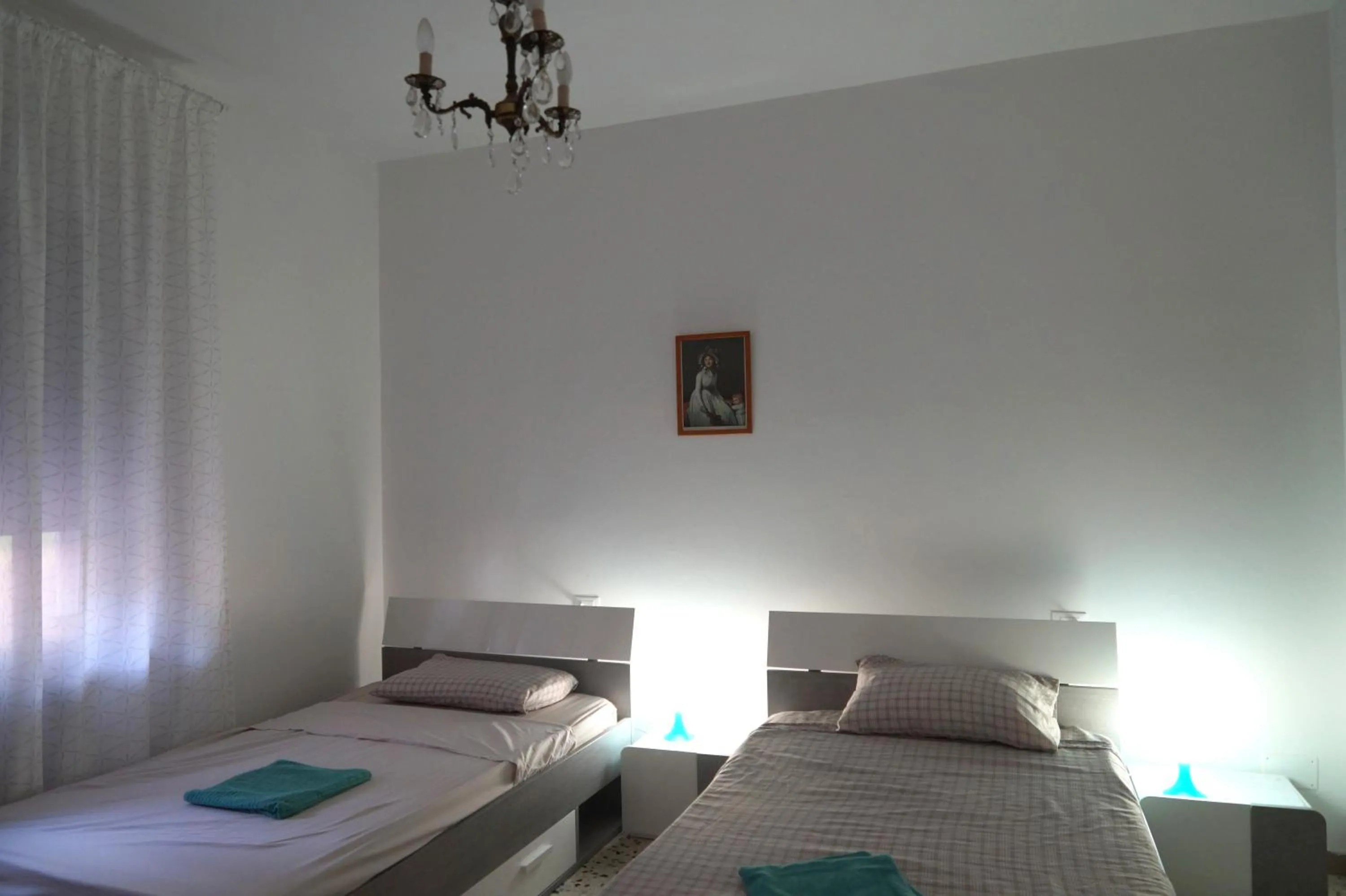 Bedroom, Bed in NOEMI & JULIENNE