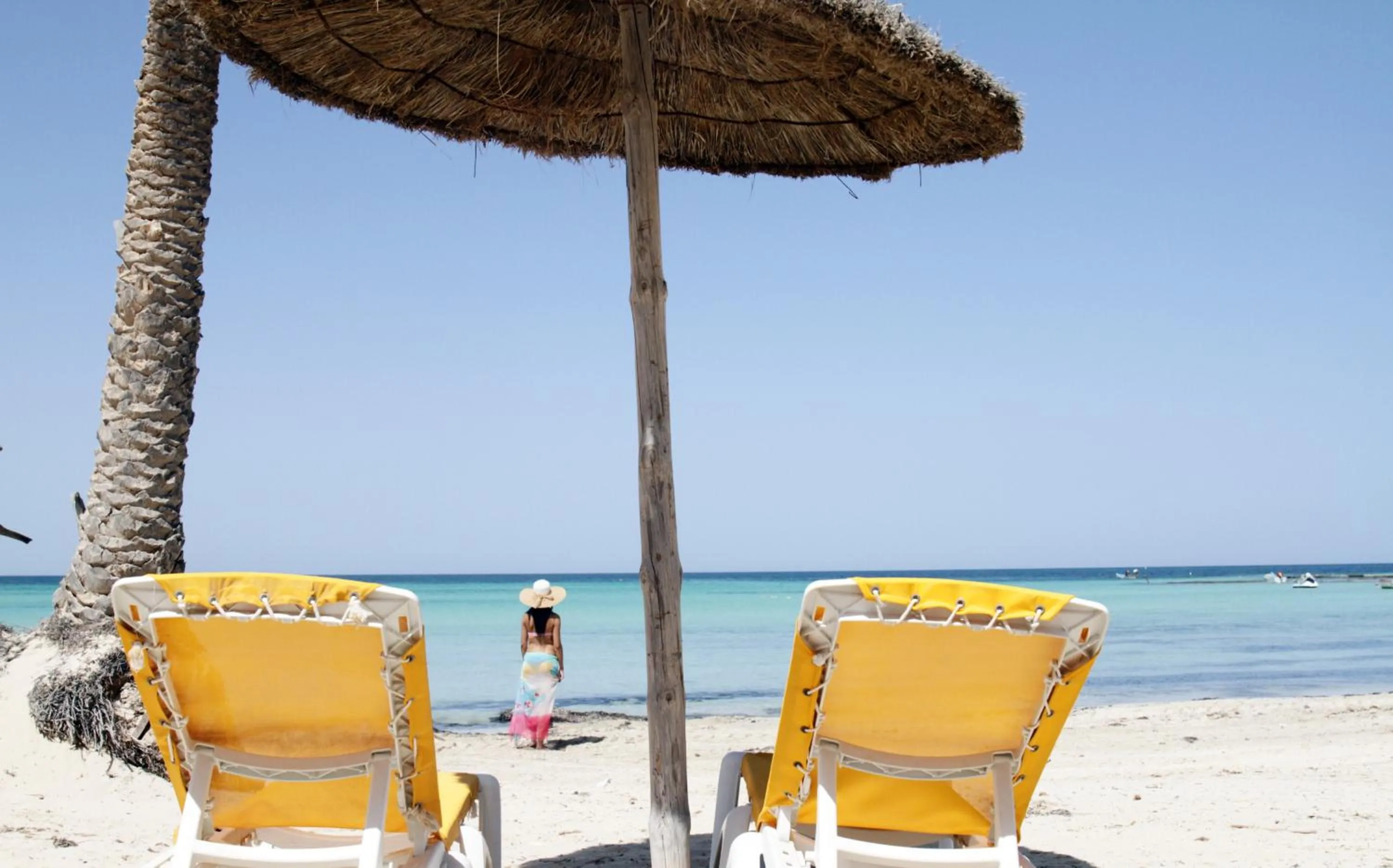 Beach in Monarque Dar Jerba Narjess- Family Only