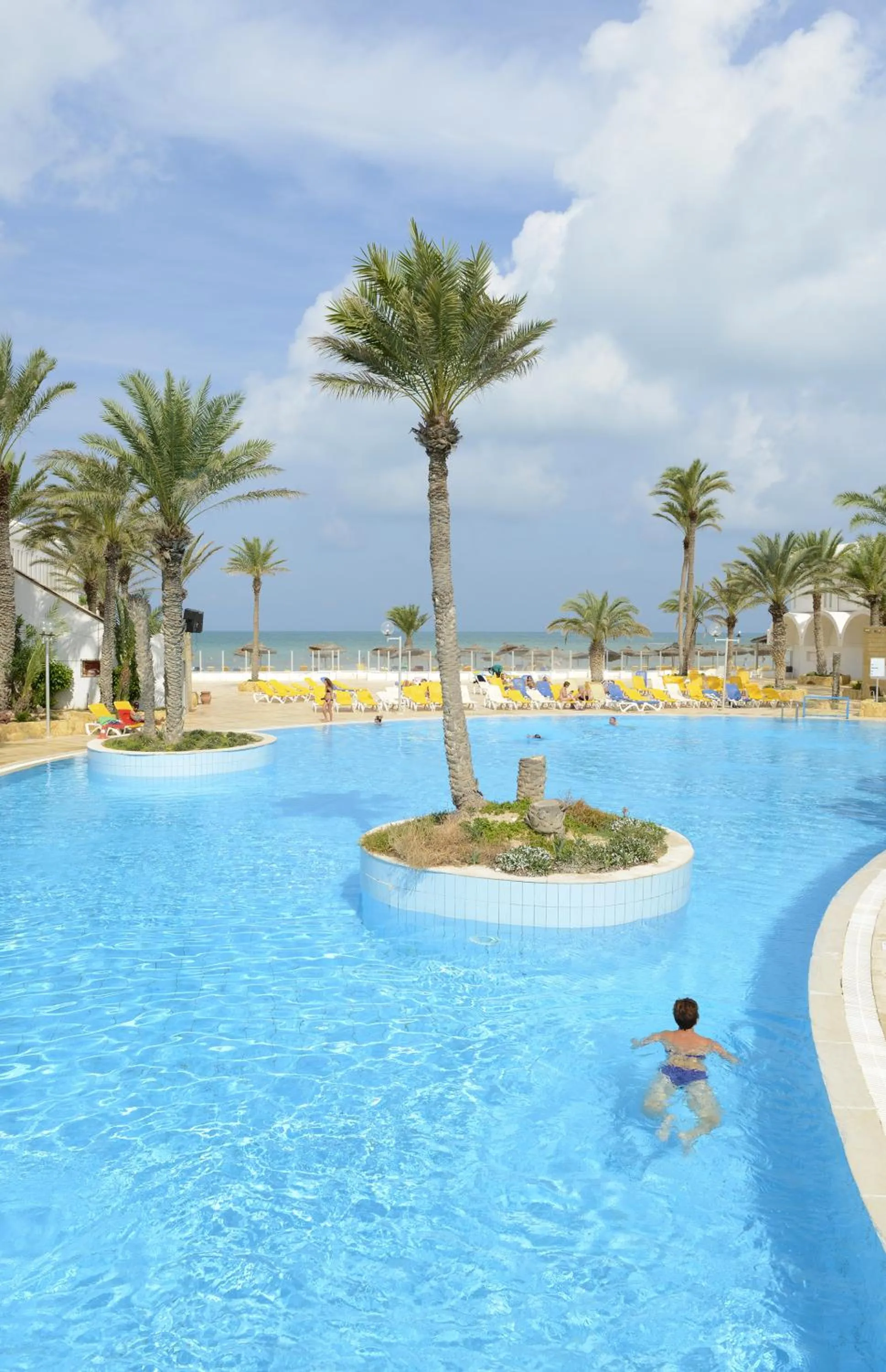 Swimming pool in Monarque Dar Jerba Narjess- Family Only