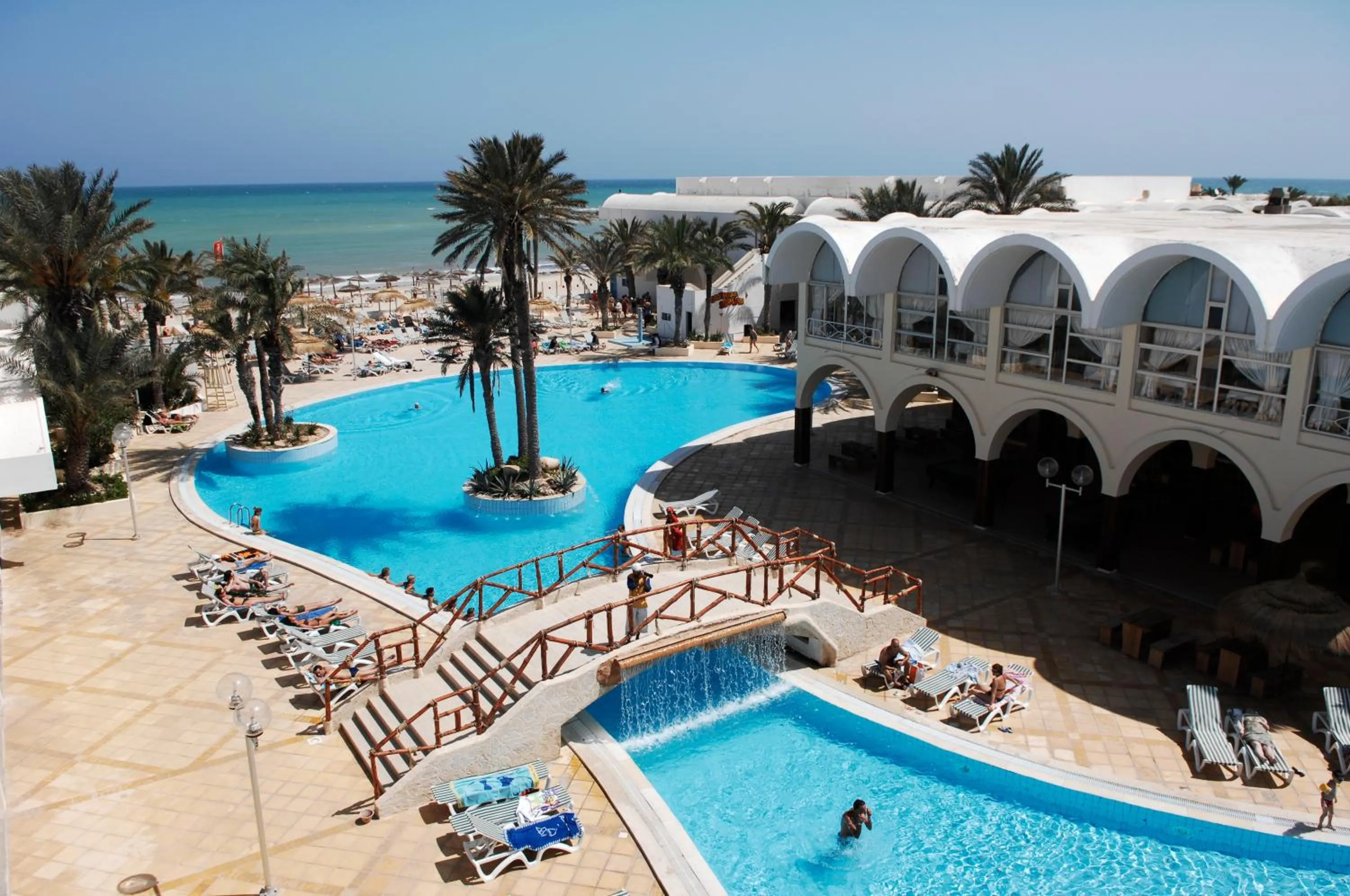 Monarque Dar Jerba Narjess- Family Only