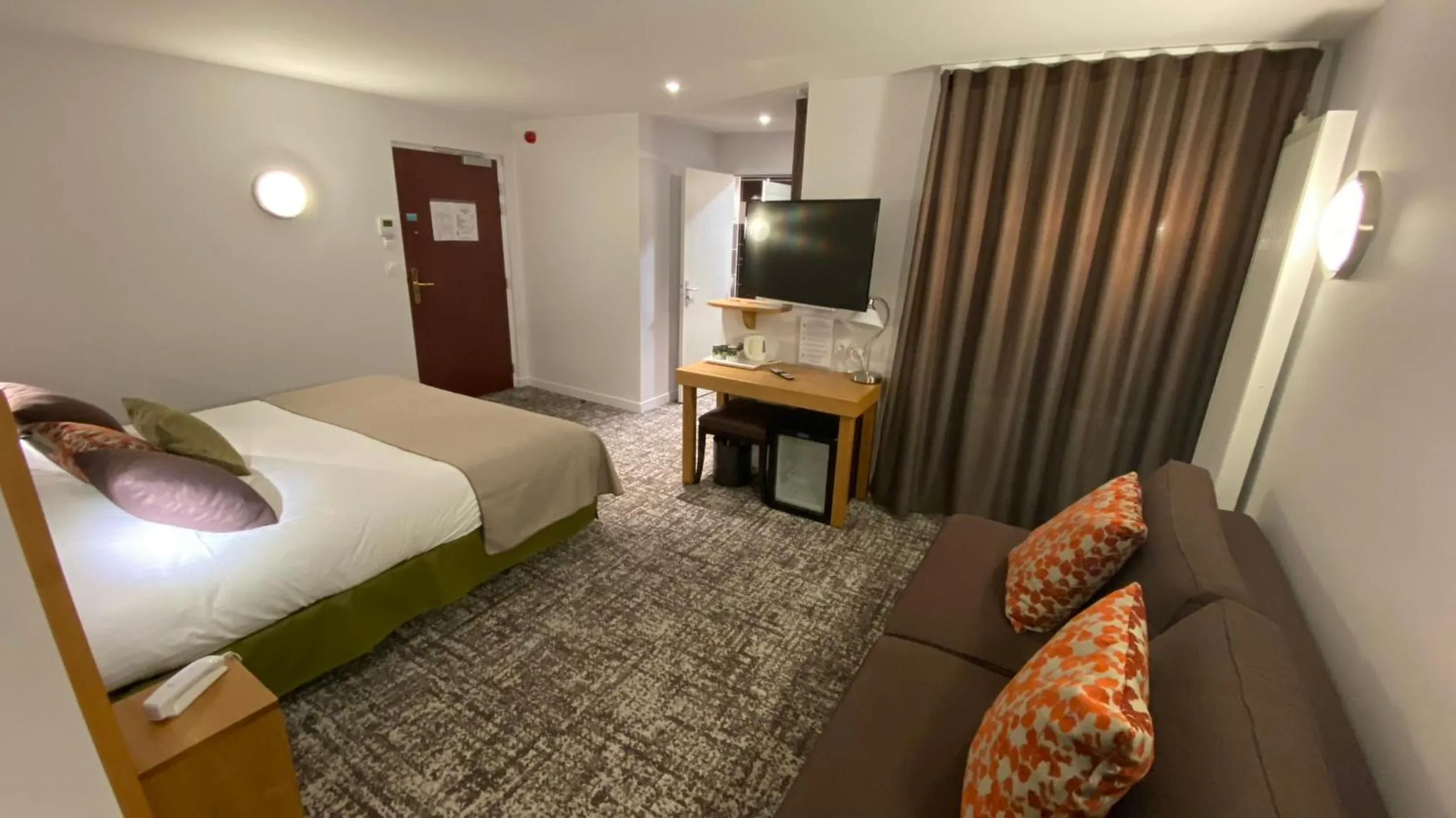 Bed in Logis - Le Christina