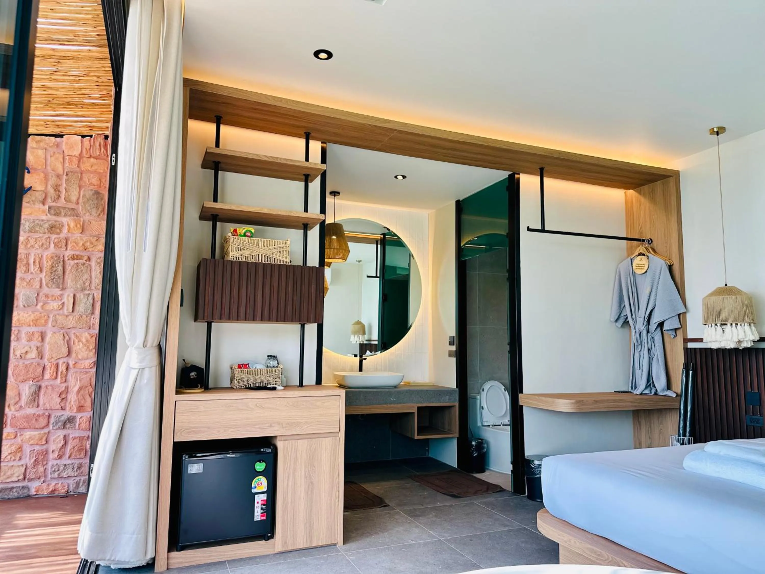 Bed in Sangthian Beach Resort